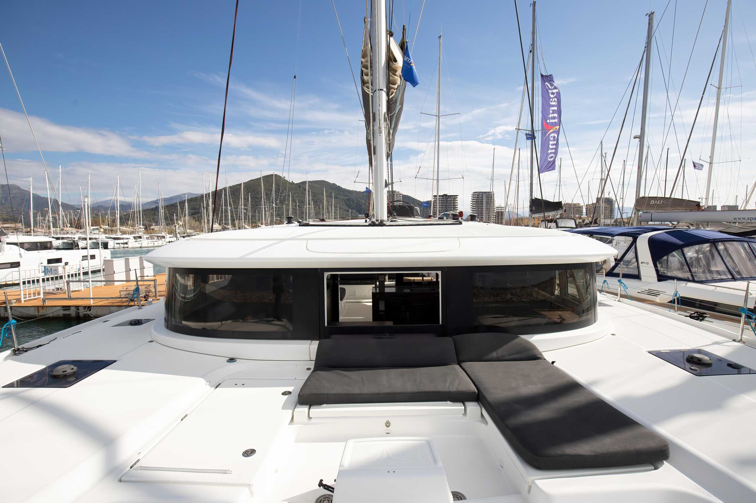 Photo #17 - Lagoon 46 (Cassata - Premium line) in Salerno - 3818