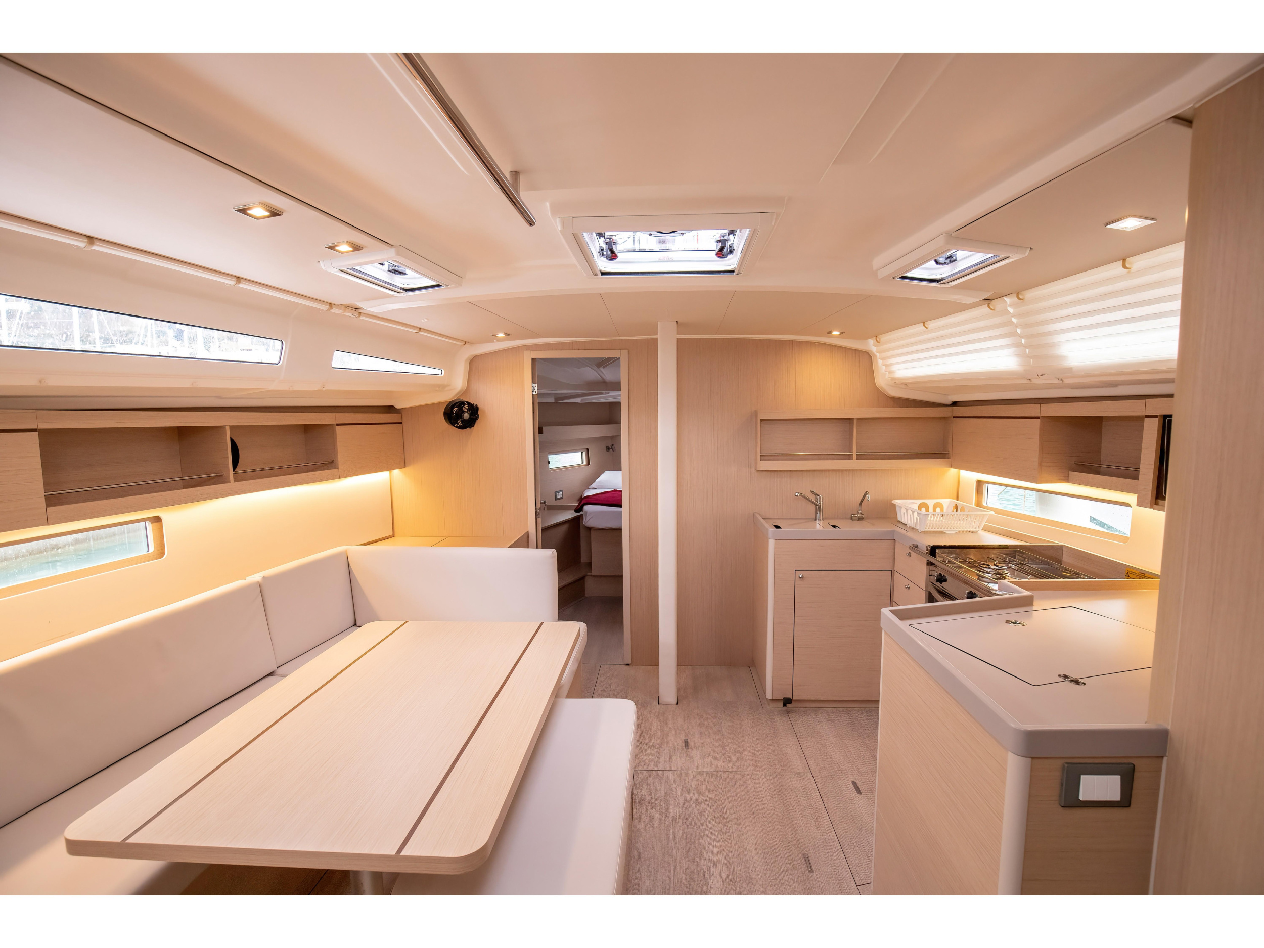 Photo #15 - Oceanis 40.1 (Cupido - Comfort line) in Portorosa - 6276