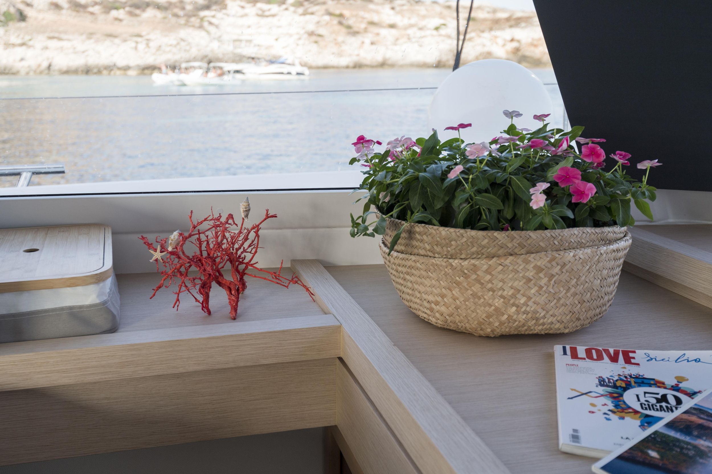 Photo #35 - Fountaine Pajot Saona 47 (Wm-AC-Gen-Sol.Pan) (Saona) in Castellamare del Golfo - 12854