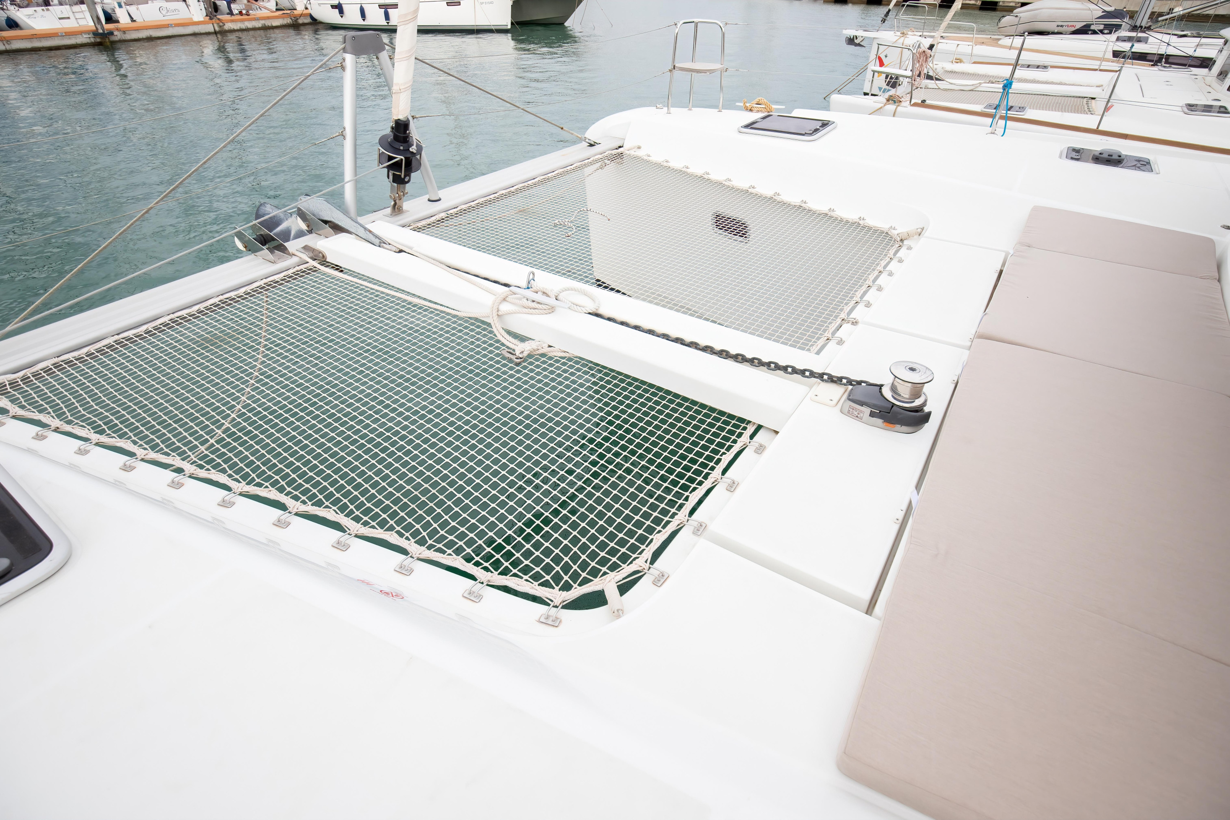 Photo #38 - Lagoon 42 (Emozione - Premium line) in Salerno - 3815
