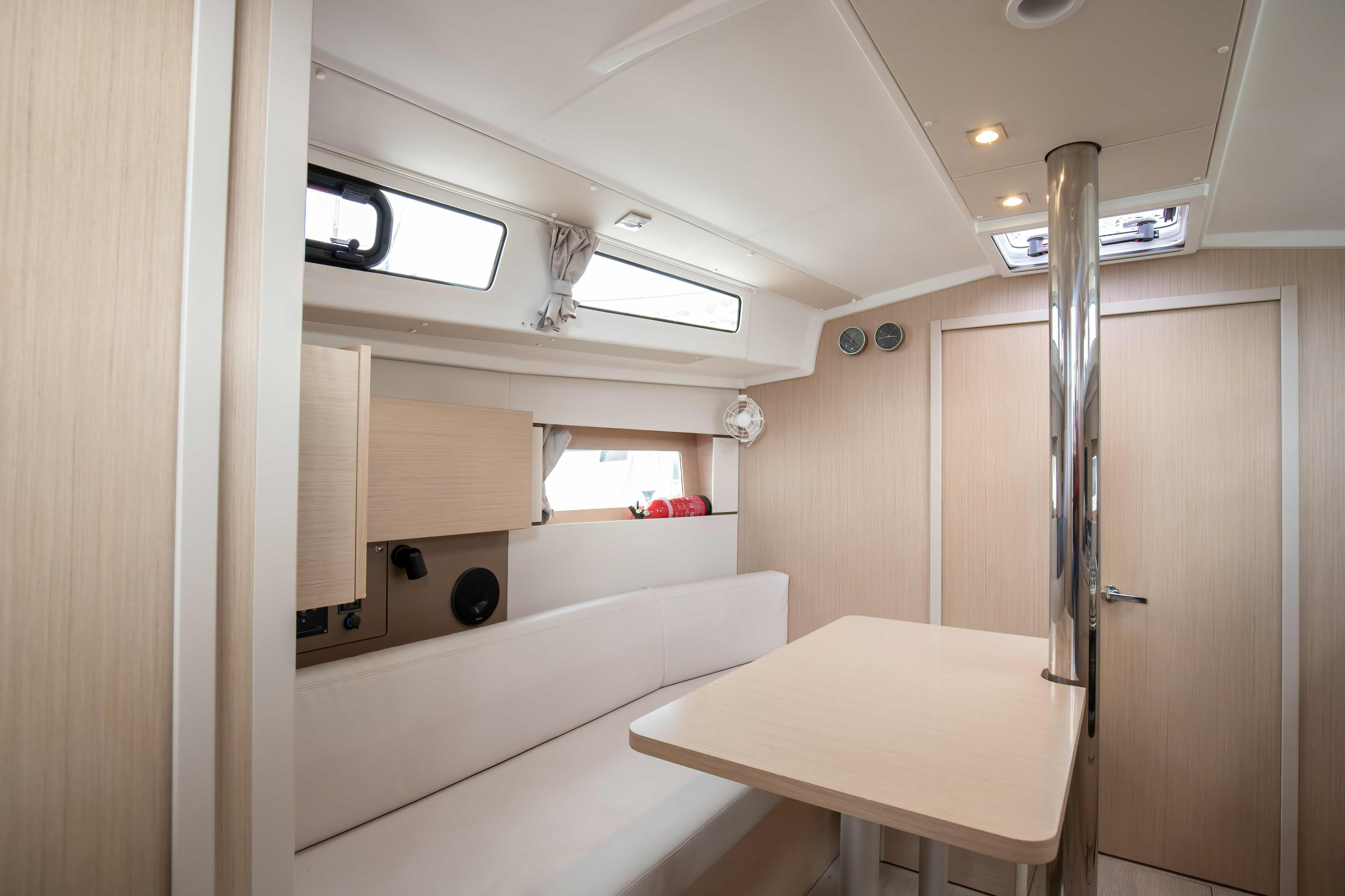 Photo #21 - Oceanis 38.1 (Eos - Comfort line) en Trapani - 4229