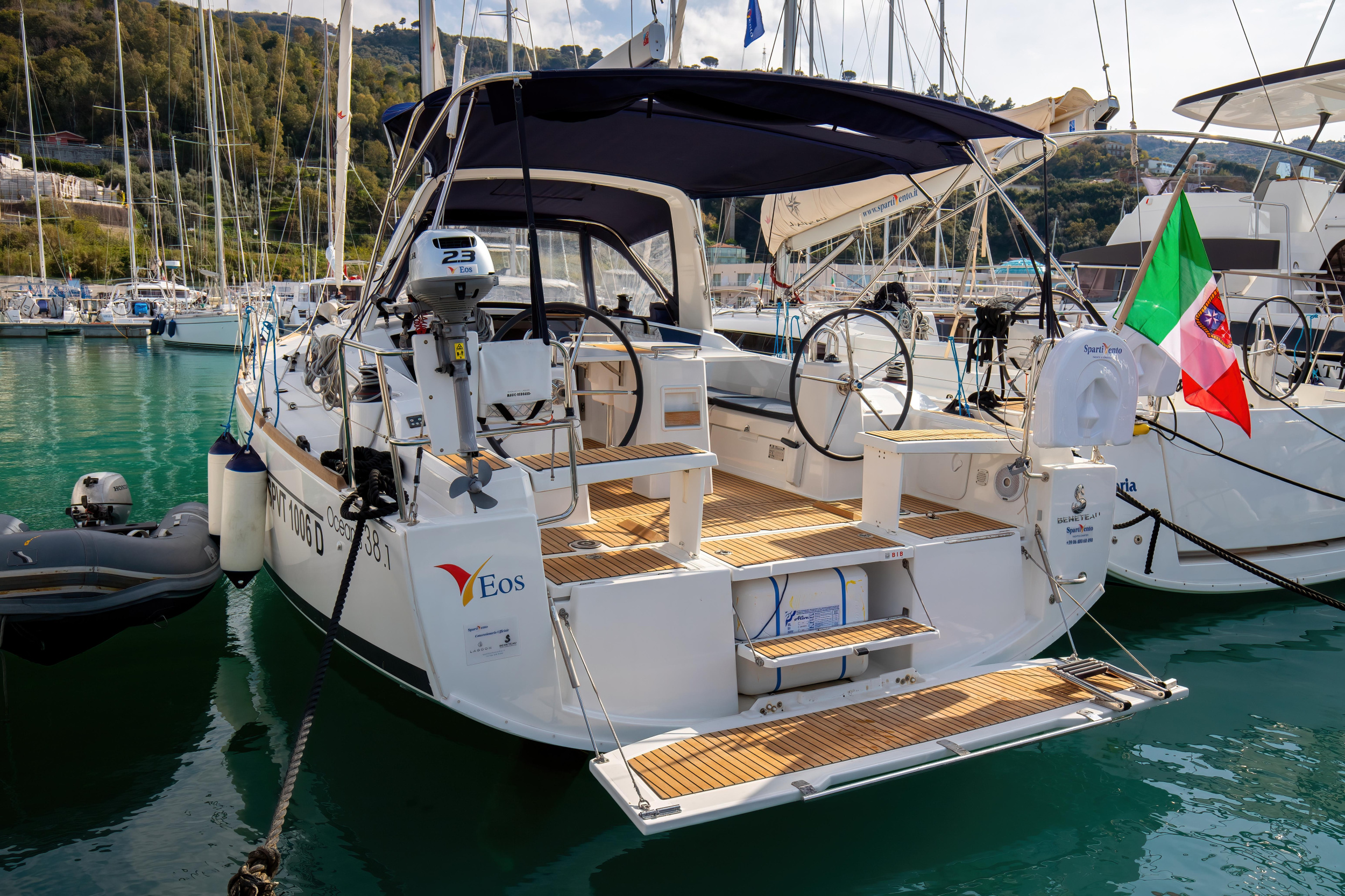 Photo #24 - Oceanis 38.1 (Eos - Comfort line) en Trapani - 4229
