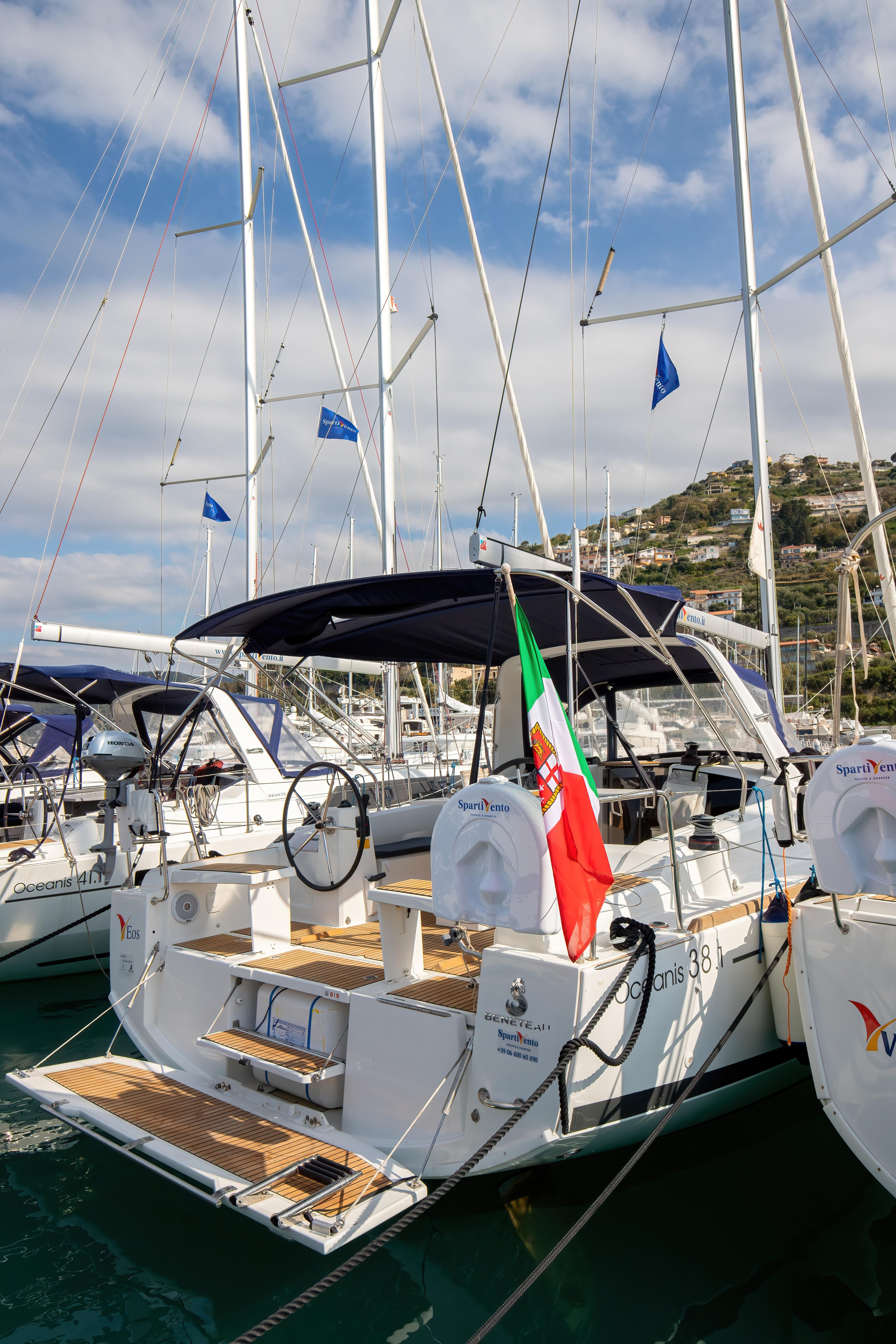 Photo #12 - Oceanis 38.1 (Eos - Comfort line) en Trapani - 4229