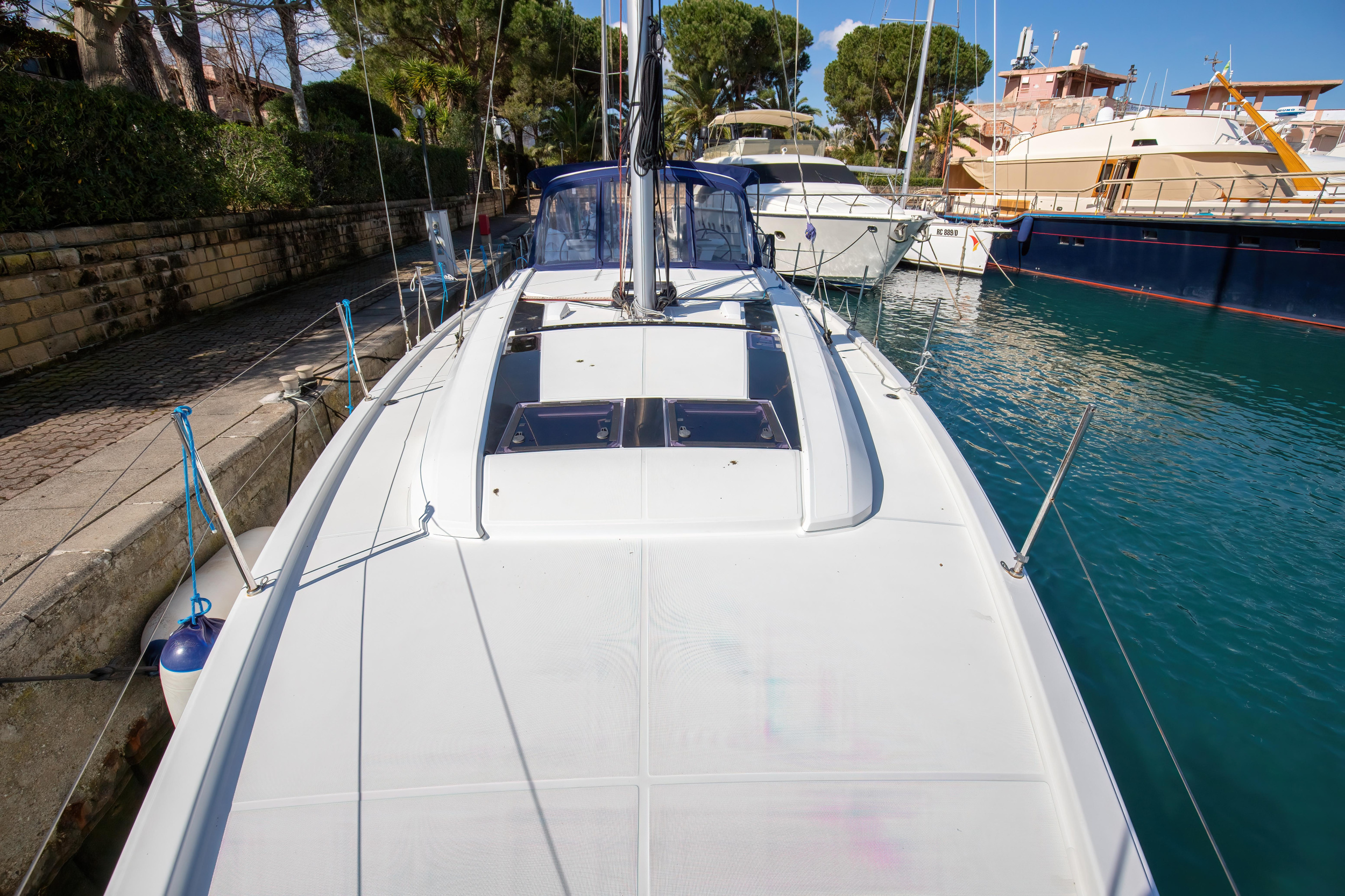 Photo #3 - Oceanis 46.1 (5 cab) (Filìa - Standard line) en Capo d'Orlando - 25681