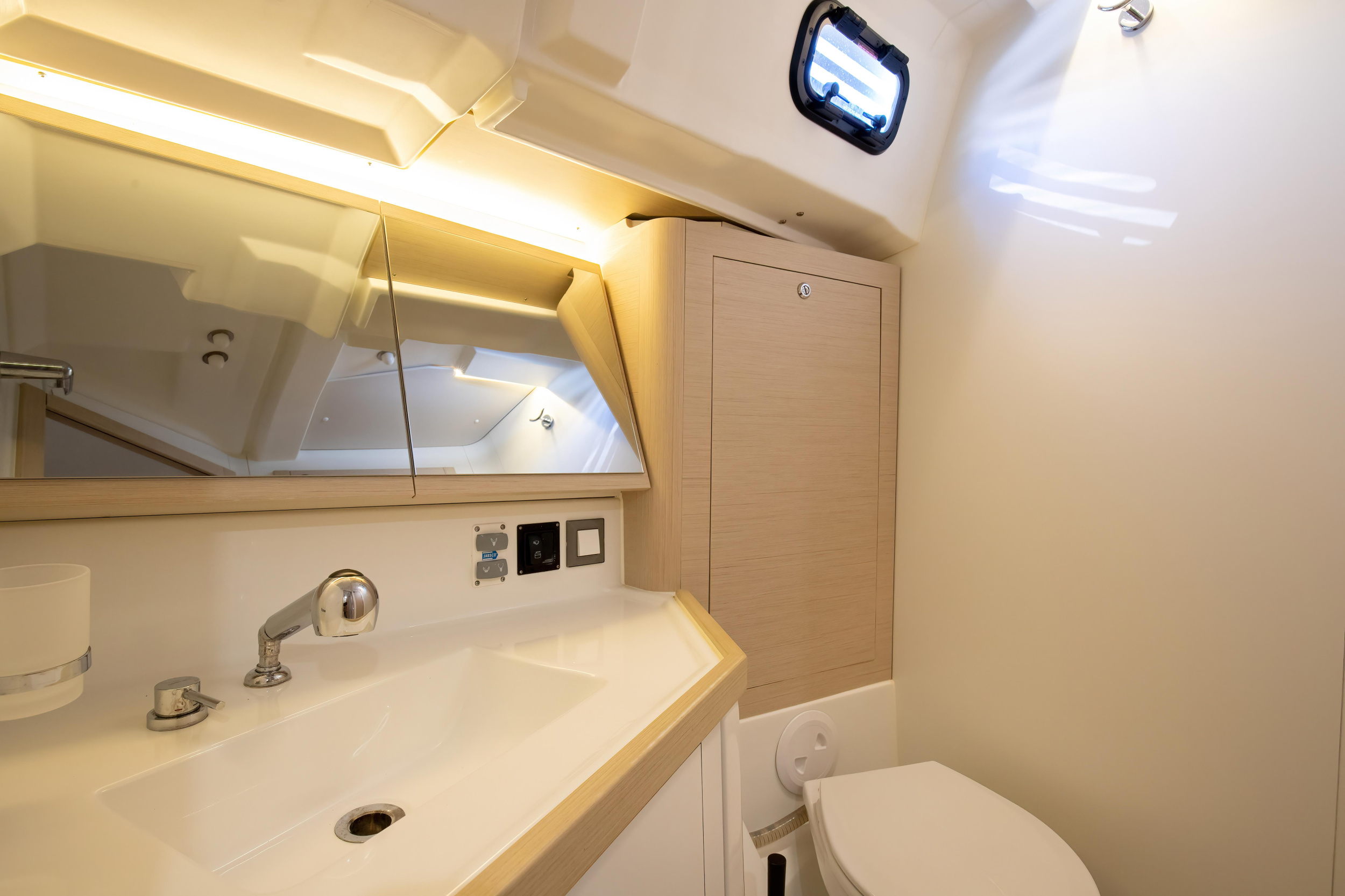 Photo #5 - Oceanis 46.1 (5 cab) (Filìa - Standard line) en Capo d'Orlando - 25681