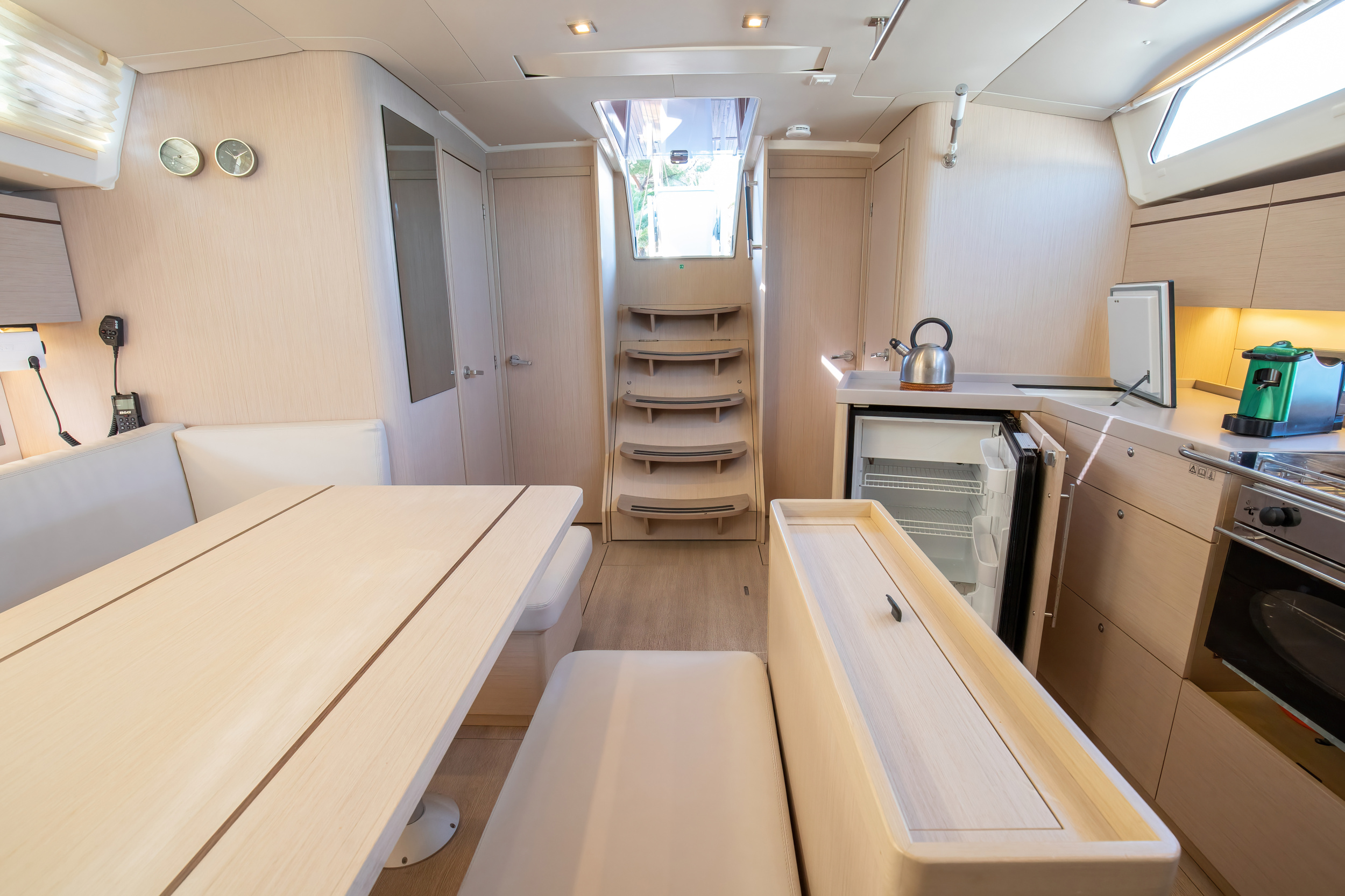 Photo #11 - Oceanis 46.1 (5 cab) (Filìa - Standard line) en Capo d'Orlando - 25681