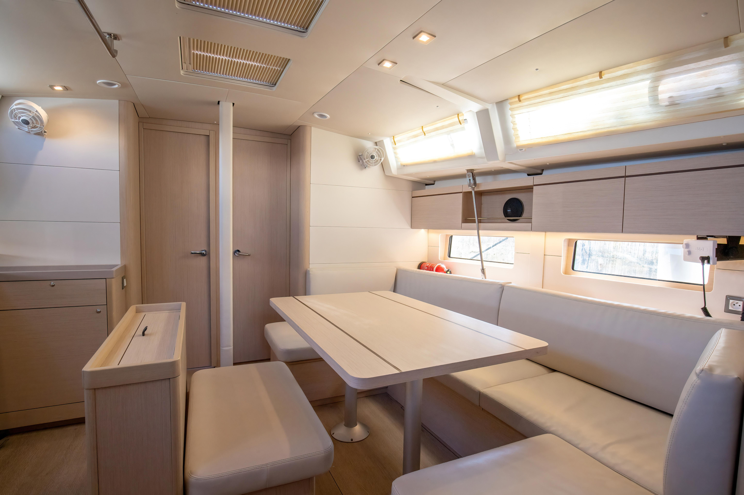 Photo #19 - Oceanis 46.1 (5 cab) (Filìa - Standard line) en Capo d'Orlando - 25681