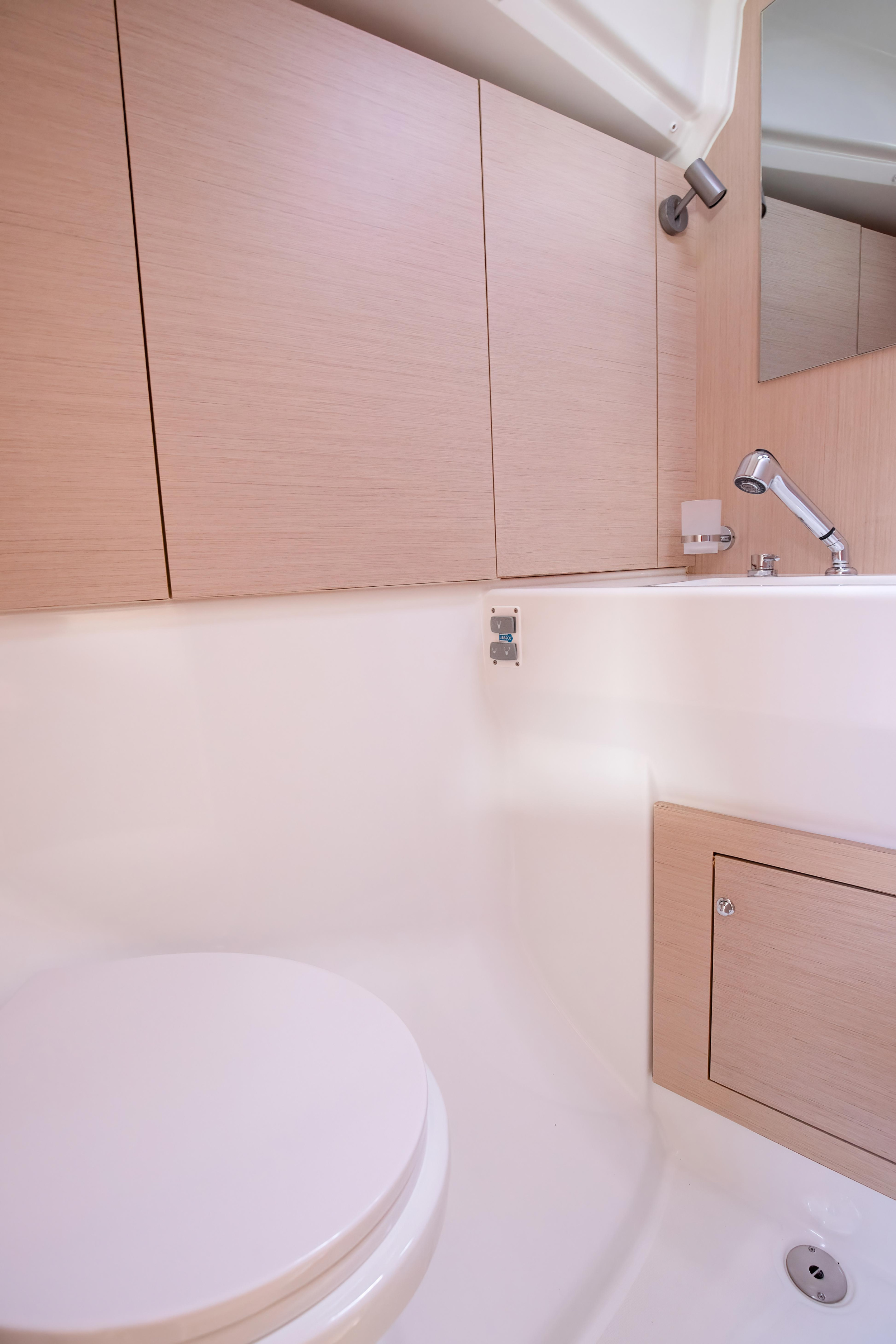 Photo #11 - Oceanis 40.1 (Gea - Comfort line) en Salerno - 25313