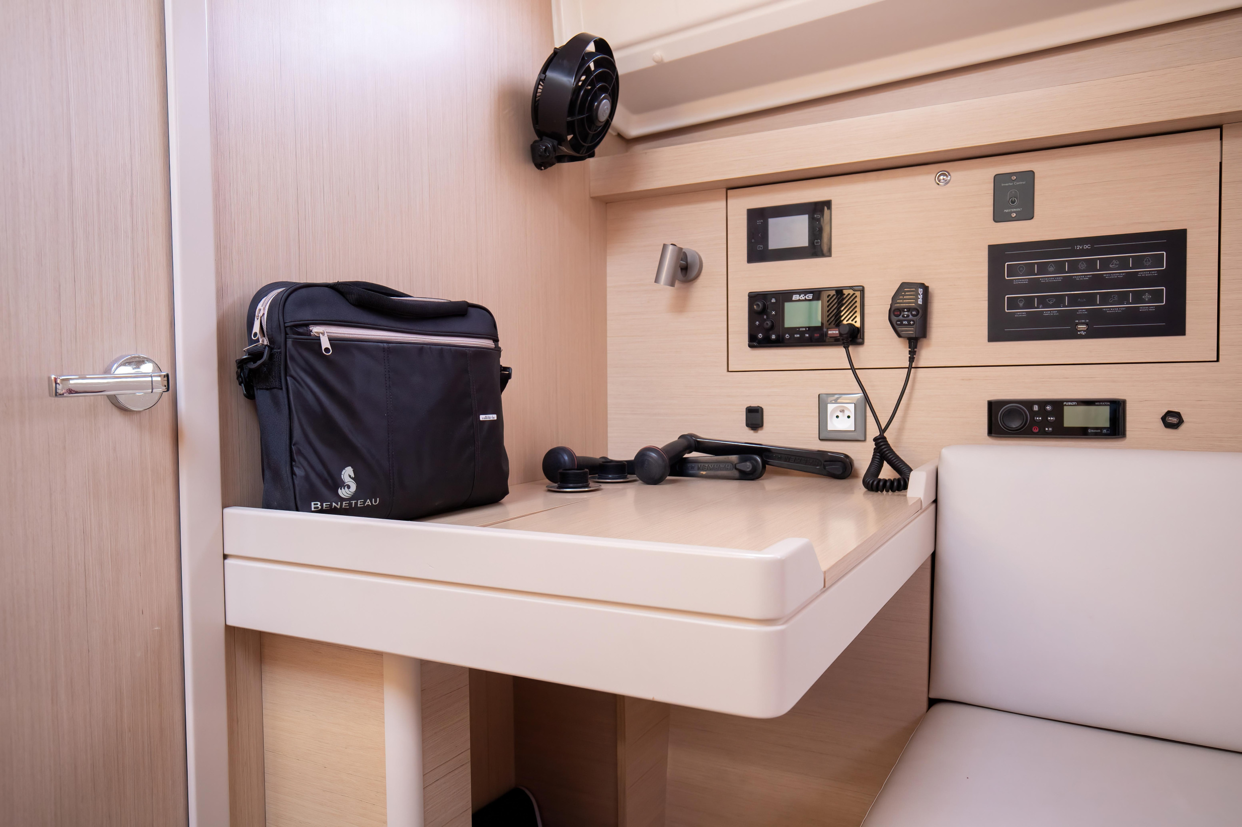 Photo #23 - Oceanis 40.1 (Gea - Comfort line) en Salerno - 25313