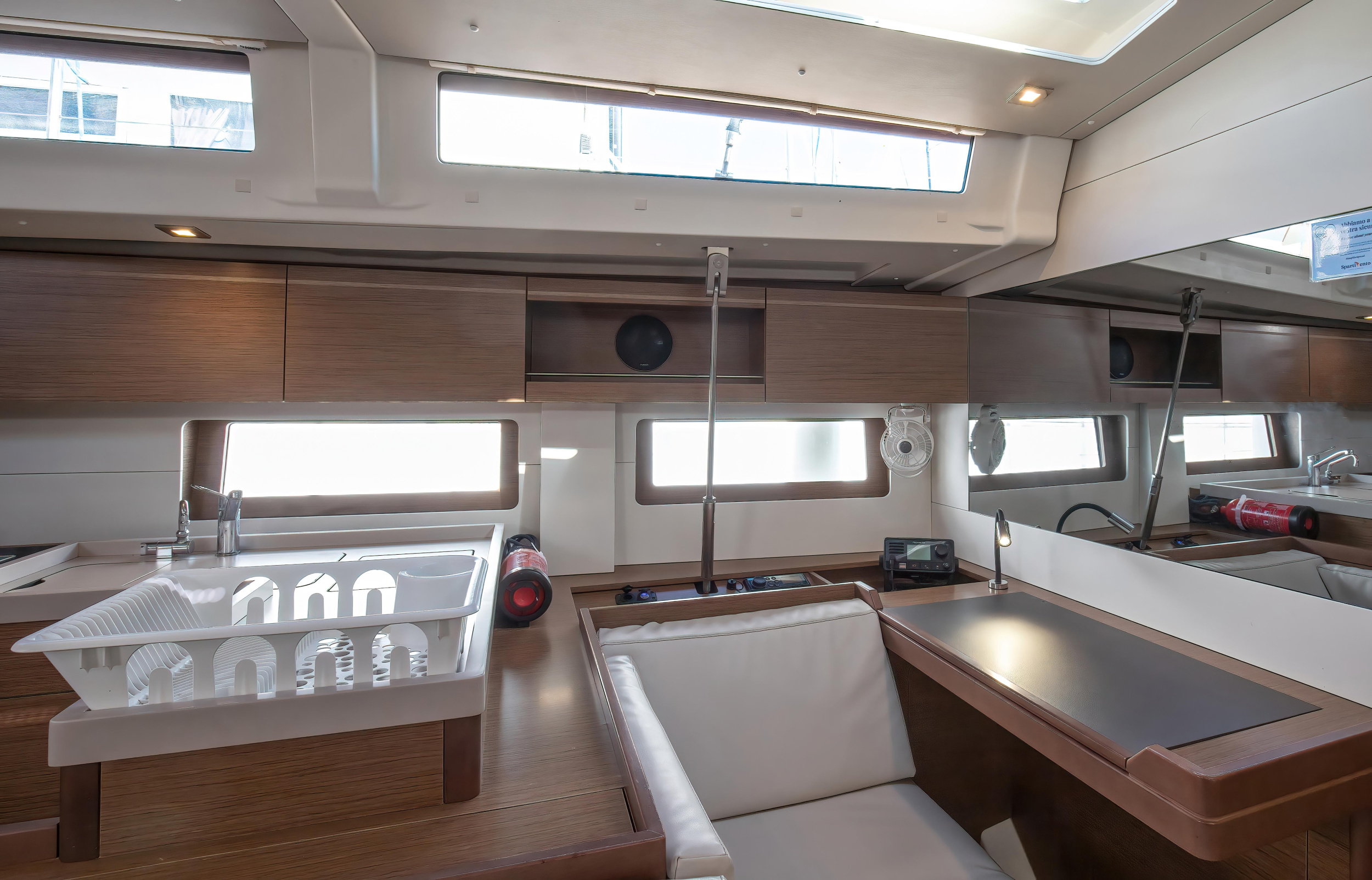 Photo #30 - Oceanis 51.1 (Hybris - Comfort line) in Portorosa - 25324