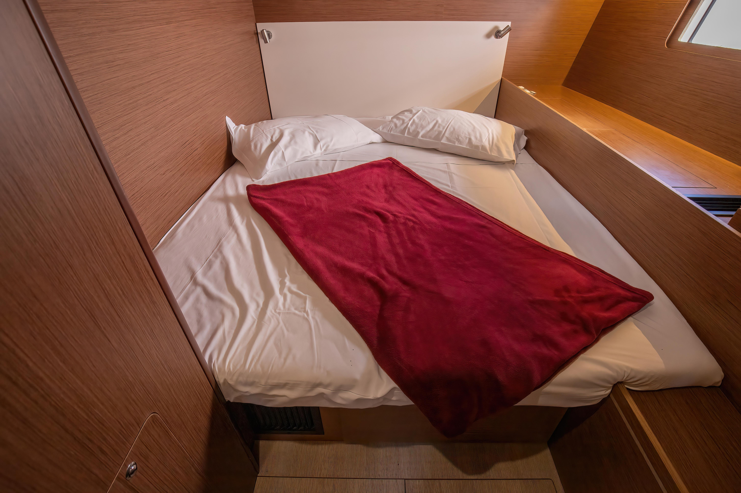 Photo #19 - Oceanis 51.1 (Hybris - Comfort line) in Portorosa - 25324