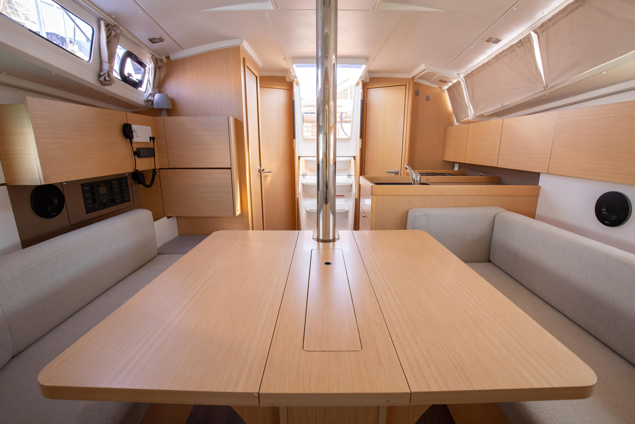 Photo #5 - Oceanis 35.1 (Levante - Standard line) in Portorosa - 8481
