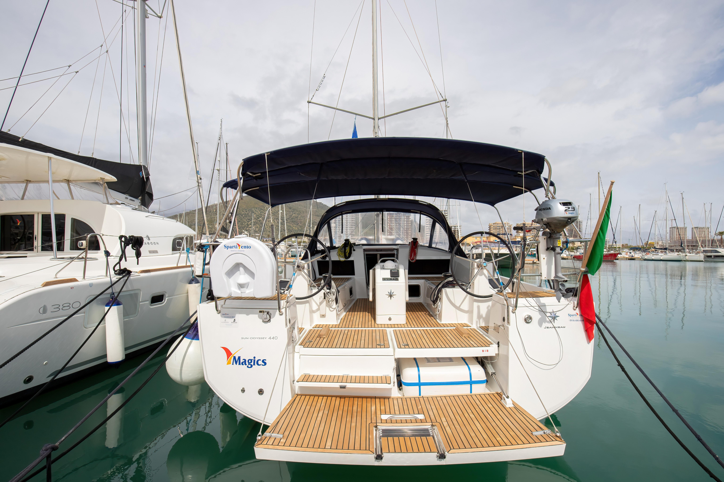 Photo #12 - Sun Odyssey 440 (Magics - Standard line) en Salerno - 25312