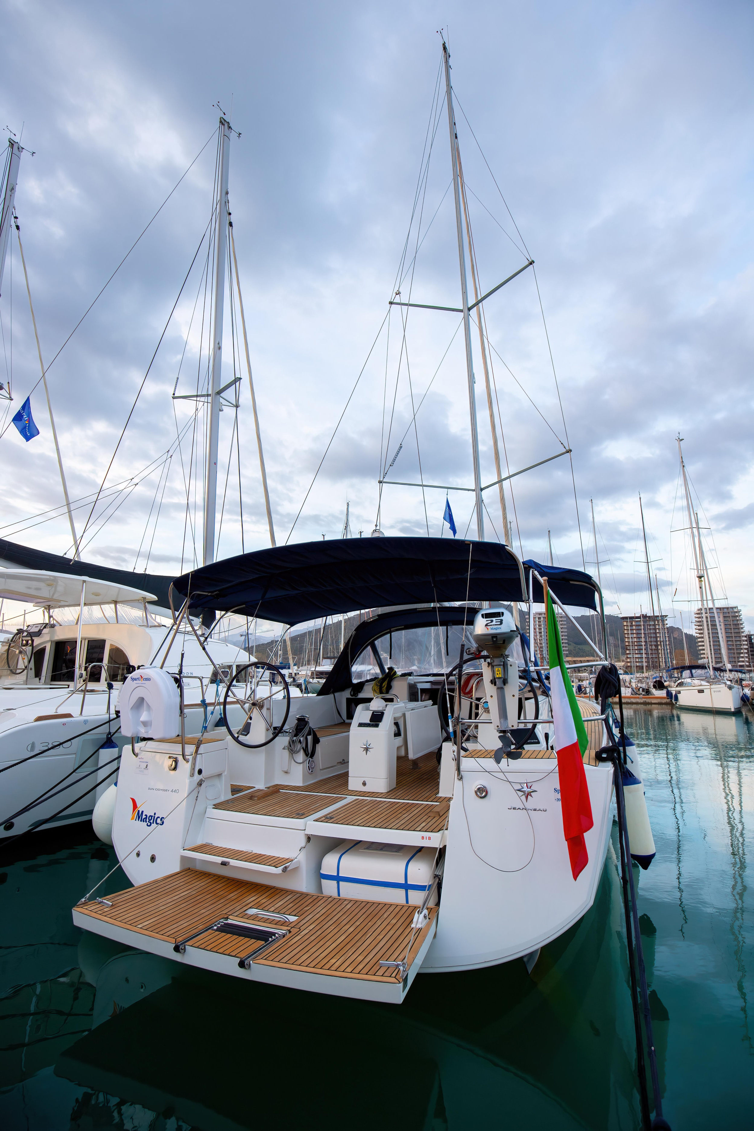 Photo #29 - Sun Odyssey 440 (Magics - Standard line) en Salerno - 25312