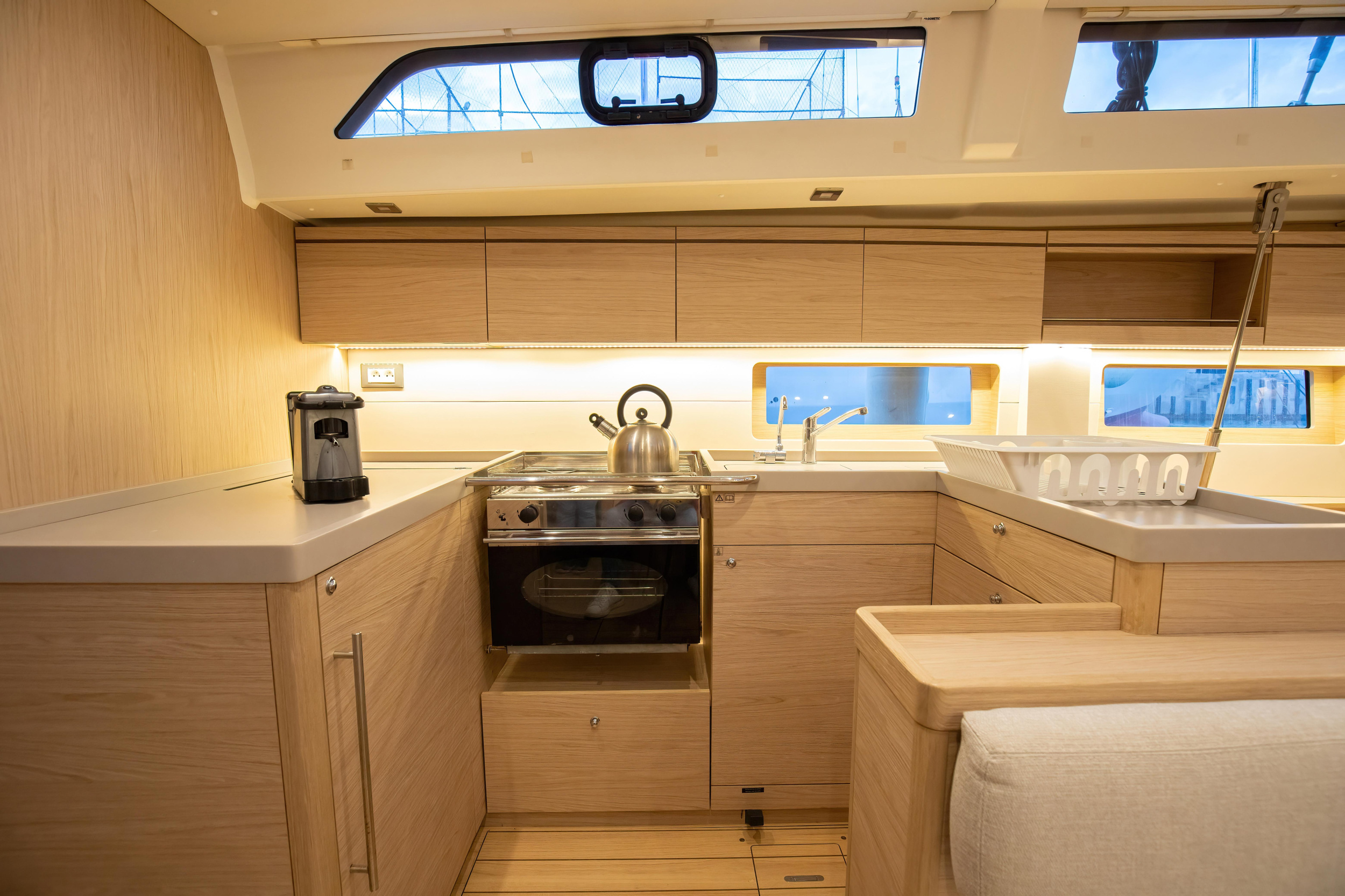Photo #19 - Oceanis 51.1 (4 cab) (Olimpia - Comfort line) in Capo d'Orlando - 24563