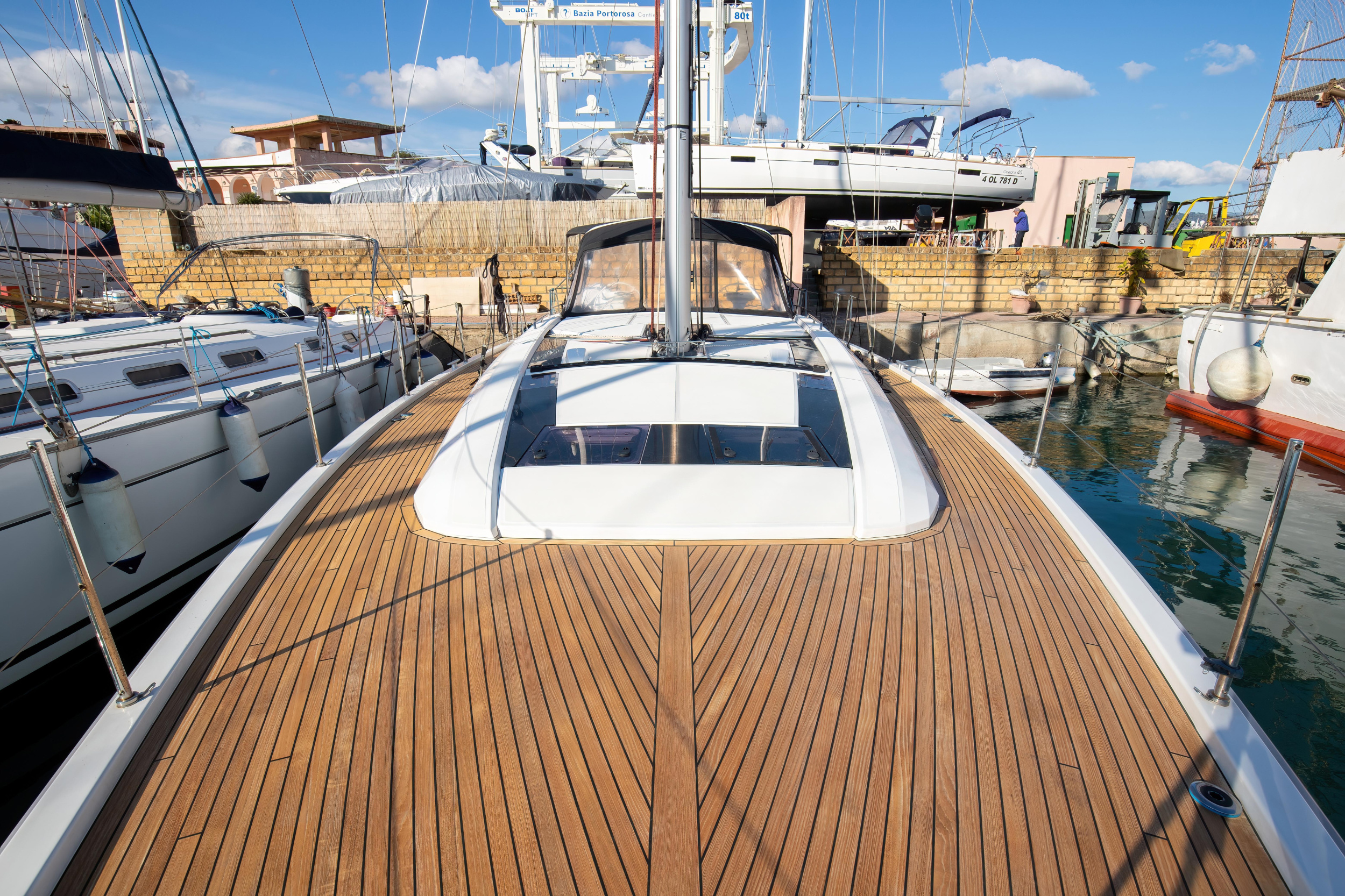Photo #26 - Oceanis 51.1 (4 cab) (Olimpia - Comfort line) in Capo d'Orlando - 24563