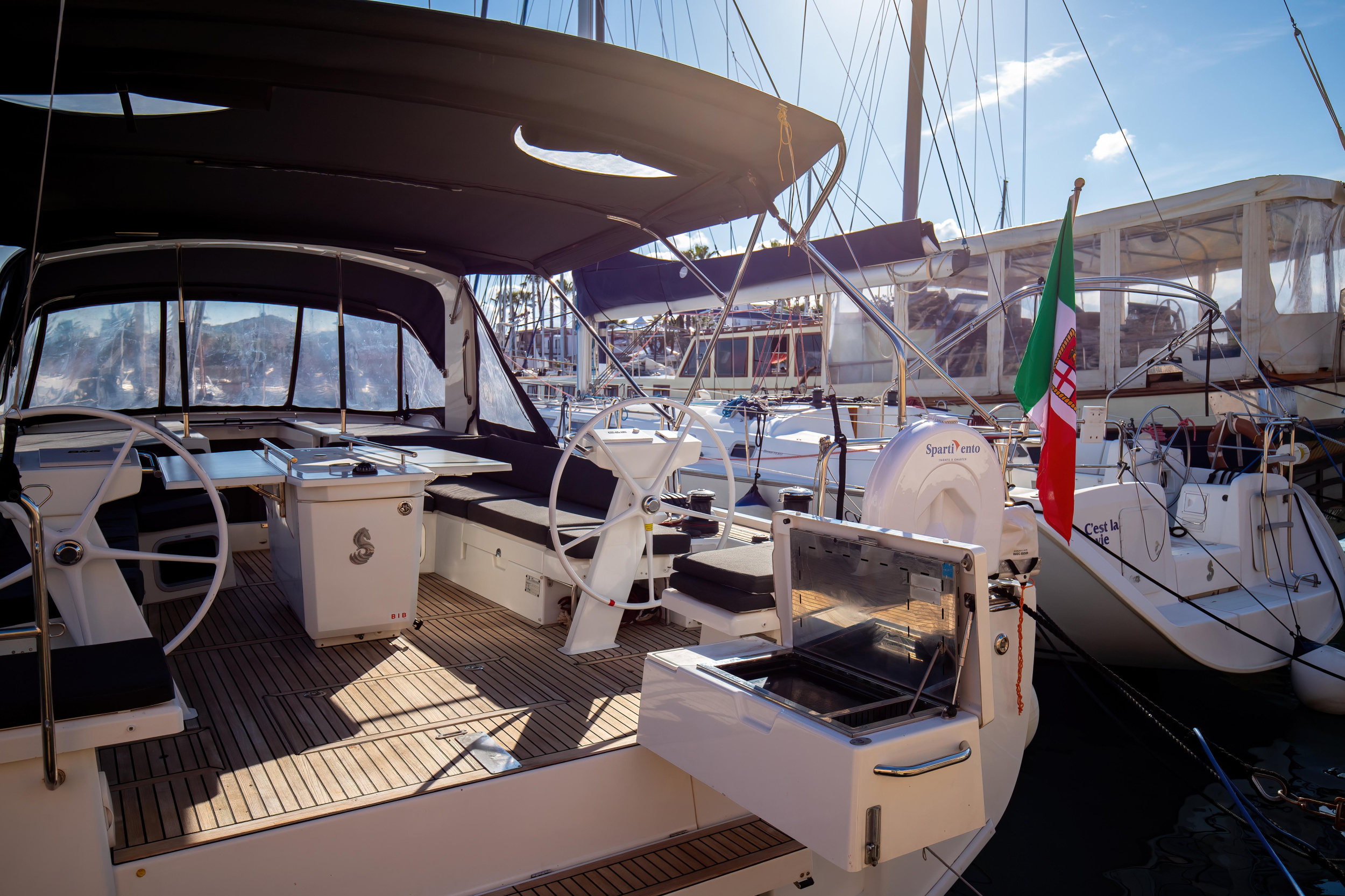 Photo #14 - Oceanis 51.1 (4 cab) (Olimpia - Comfort line) in Capo d'Orlando - 24563