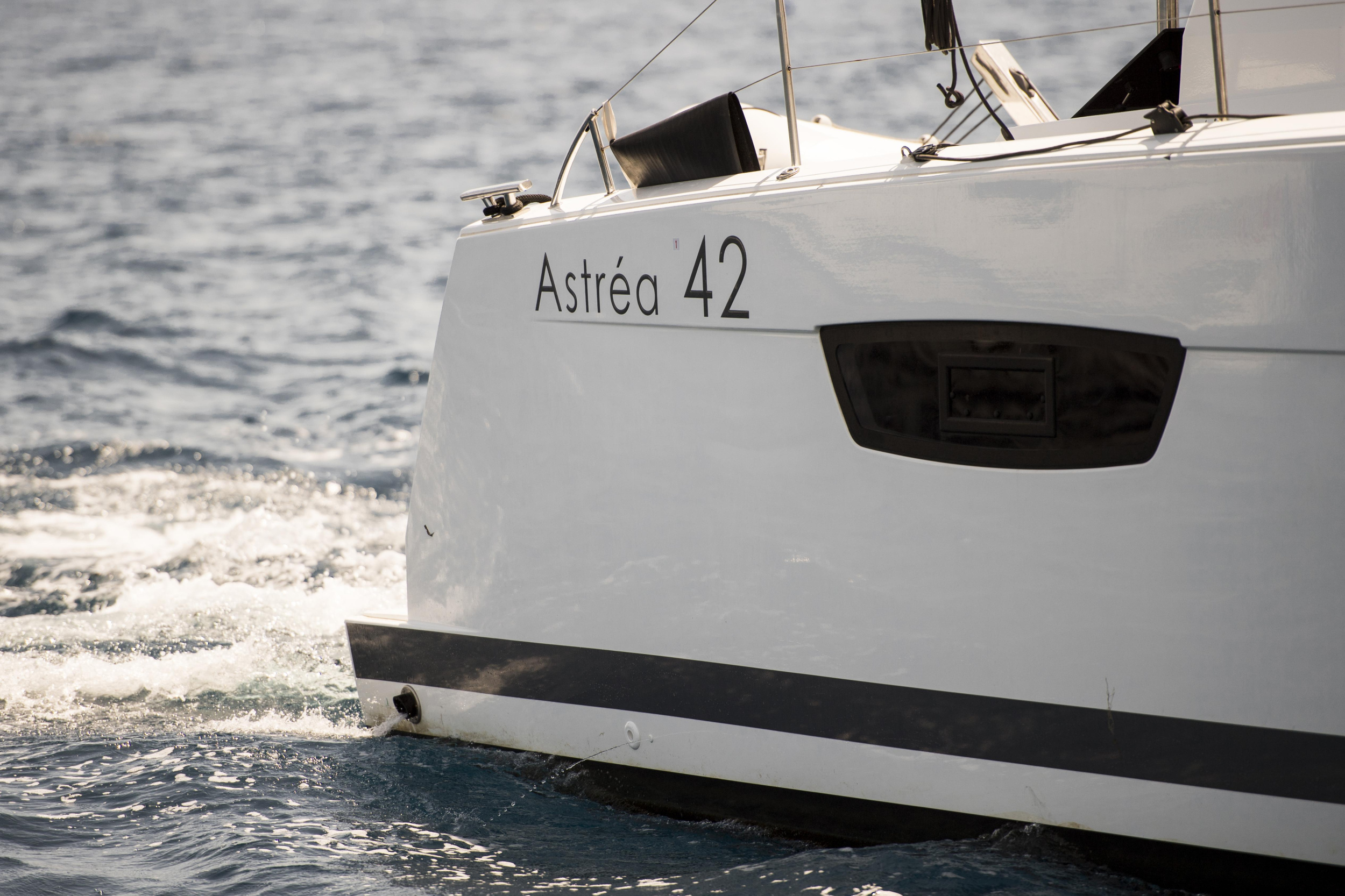 Photo #33 - Fountaine Pajot Astréa 42 (Wm-Ac in dinette-Gen-Sol.Pan) (Astrea) in Castellamare del Golfo - 12855