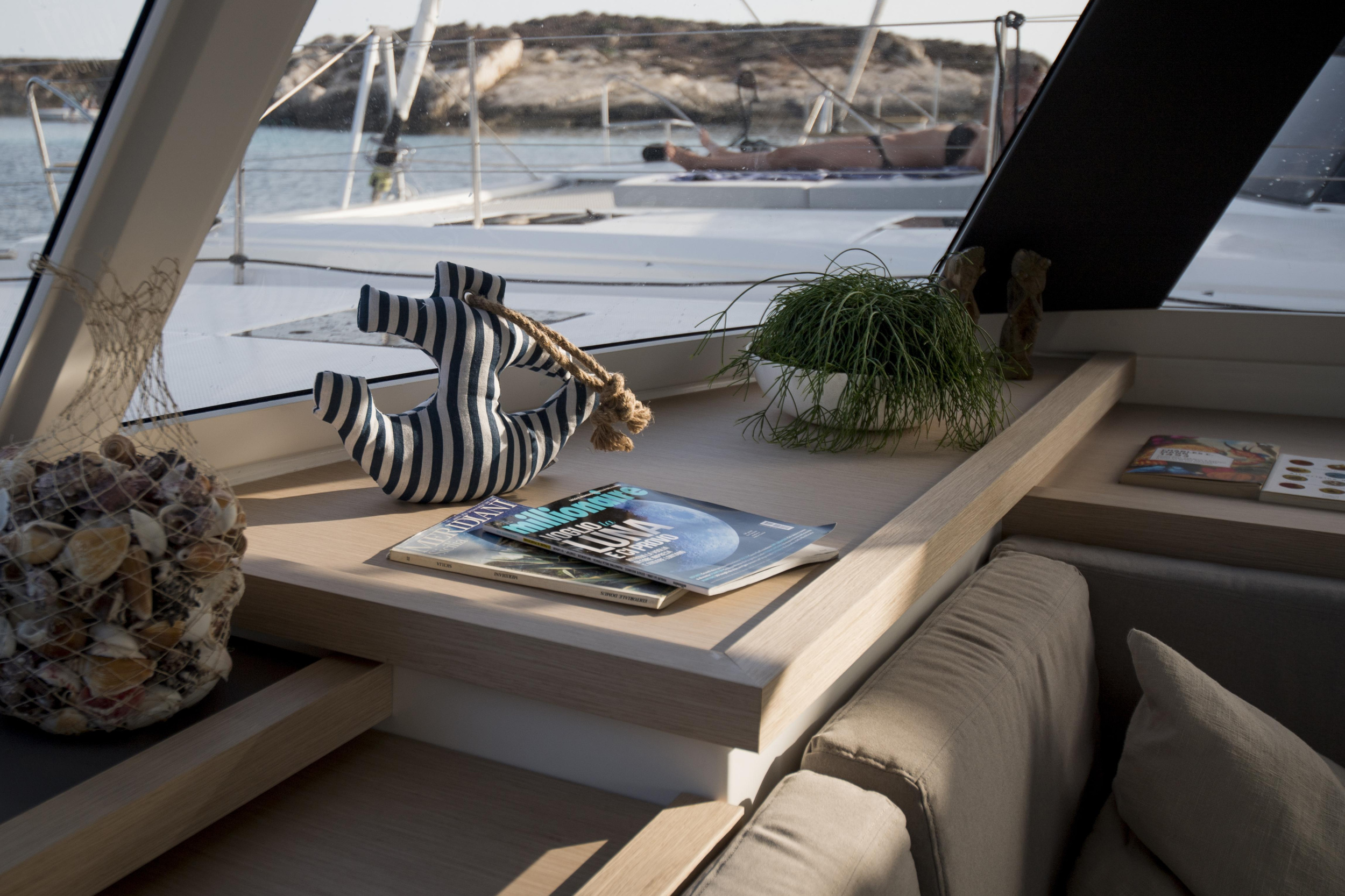 Photo #40 - Fountaine Pajot Astréa 42 (Wm-Ac in dinette-Gen-Sol.Pan) (Astrea) in Castellamare del Golfo - 12855