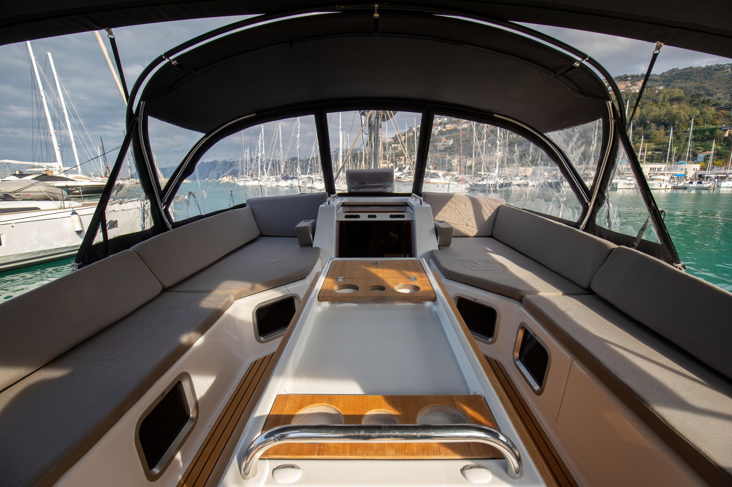 Photo #4 - Jeanneau 54 - 5cab (Psyche - Premium line) in Portorosa - 7230