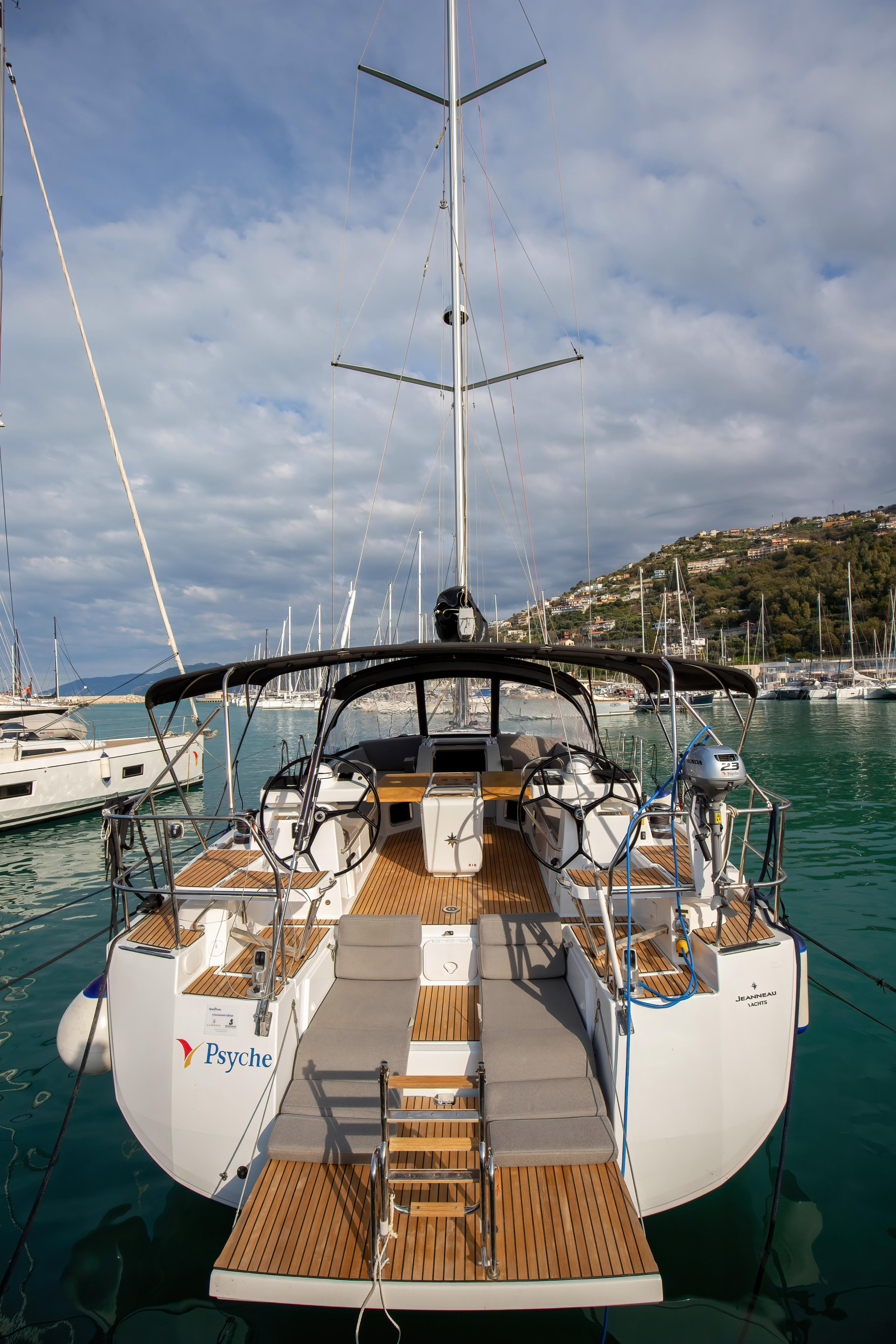 Photo #10 - Jeanneau 54 - 5cab (Psyche - Premium line) in Portorosa - 7230