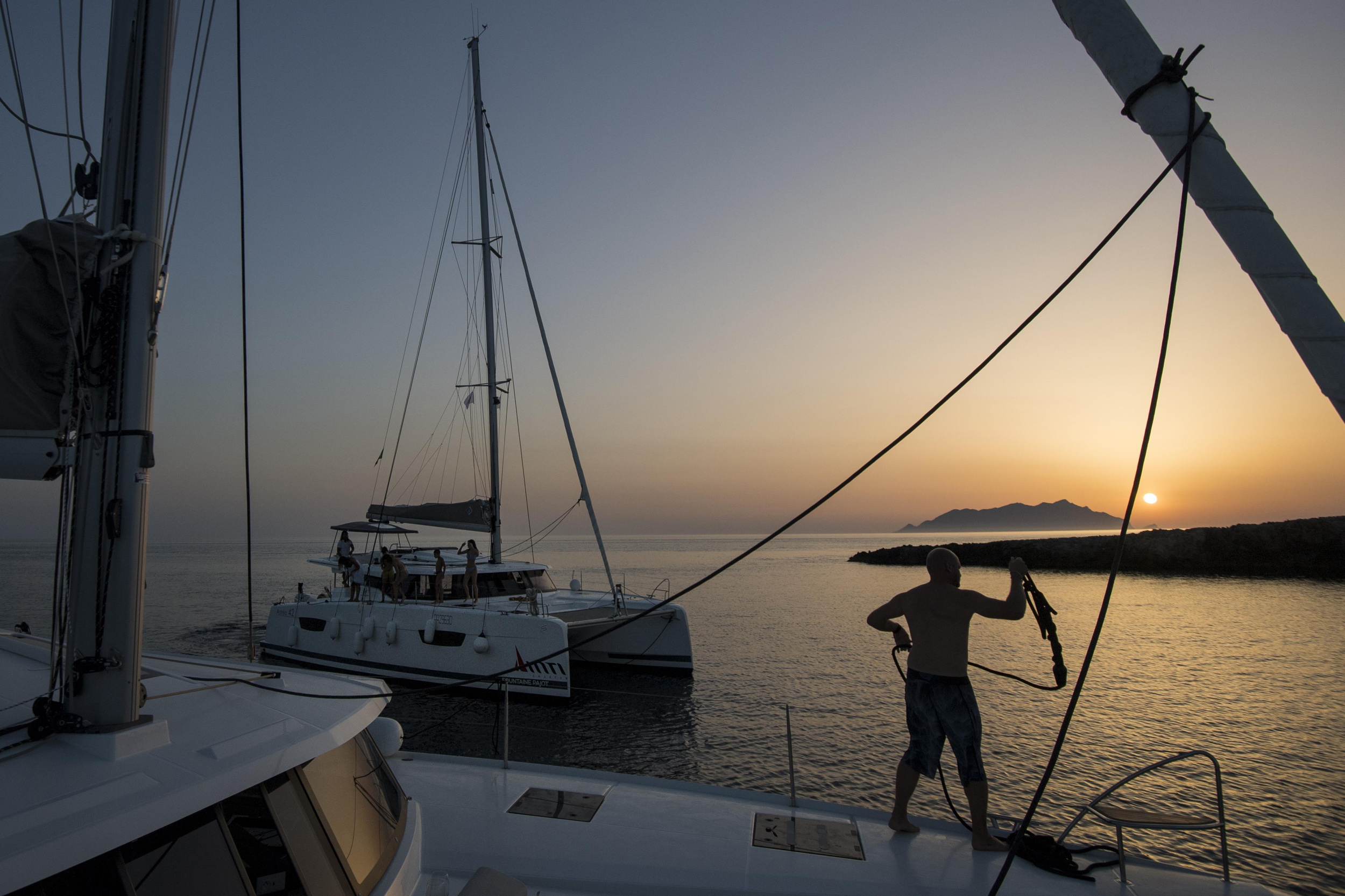 Photo #35 - Fountaine Pajot Astréa 42 (Wm-Ac in dinette-Gen-Sol.Pan) (Astrea) in Castellamare del Golfo - 12855