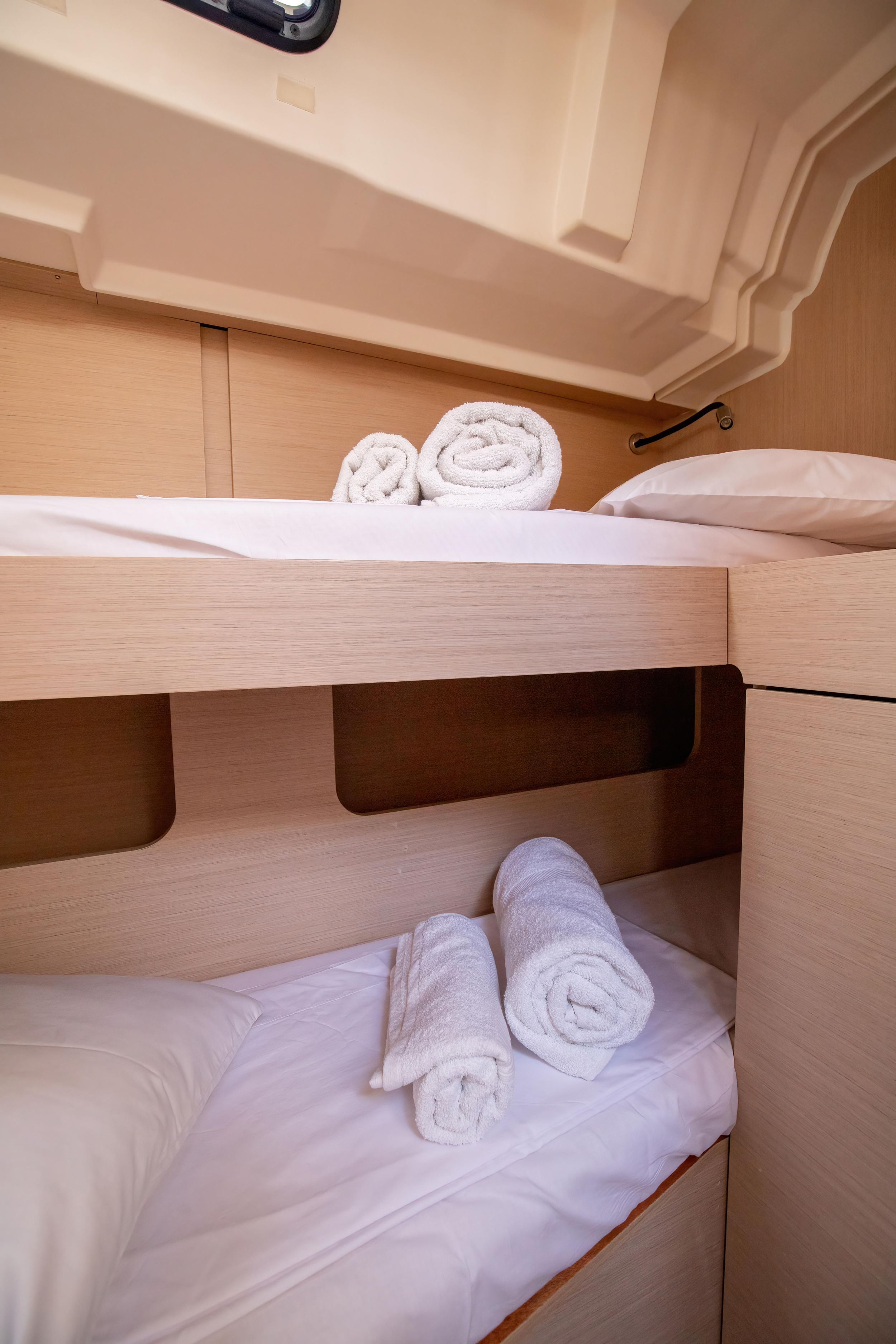 Photo #31 - Oceanis 46.1 (bunk cab) (Tyche - Standard line) in Castiglioncello - 24562
