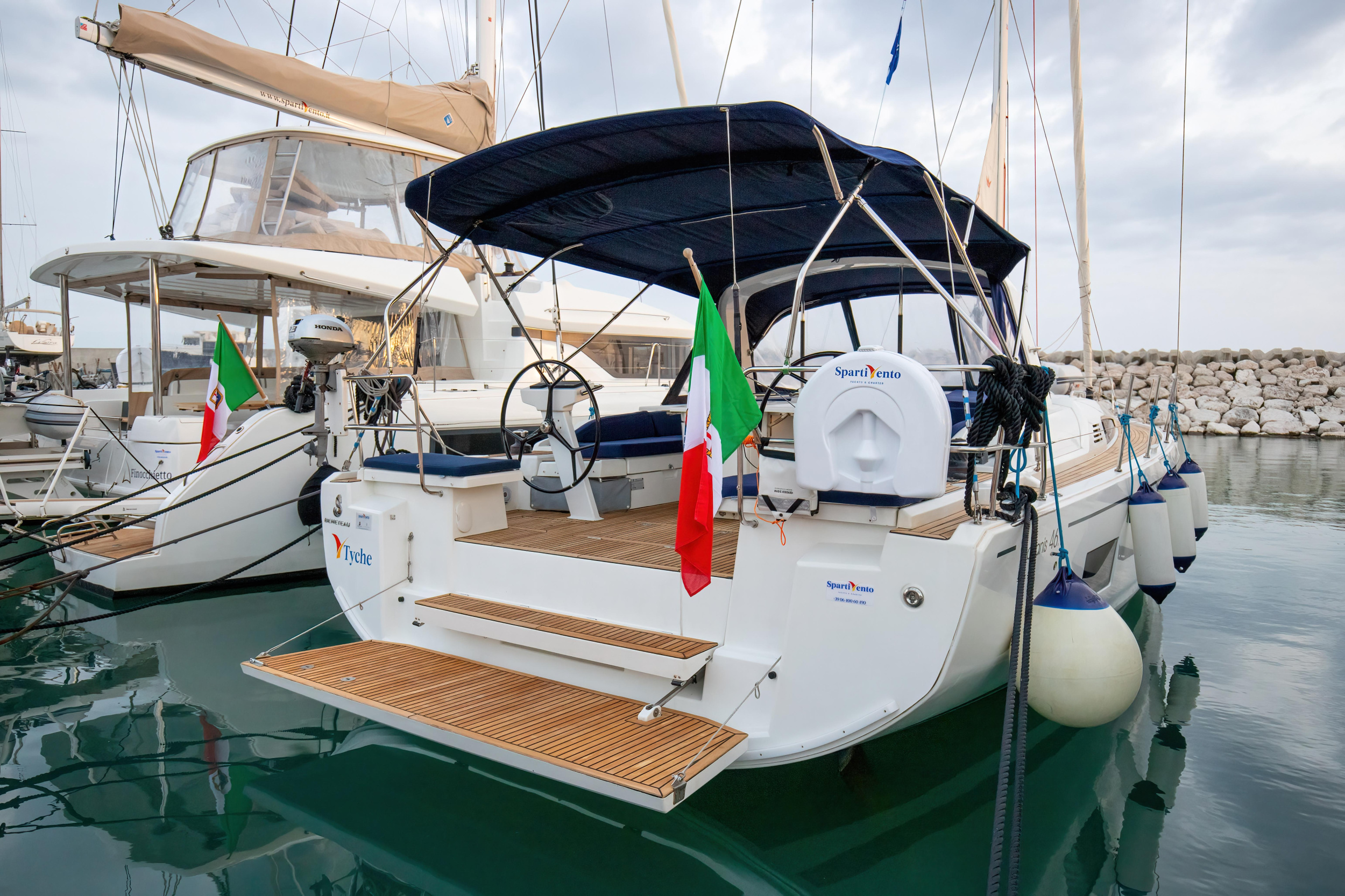 Photo #30 - Oceanis 46.1 (bunk cab) (Tyche - Standard line) in Castiglioncello - 24562
