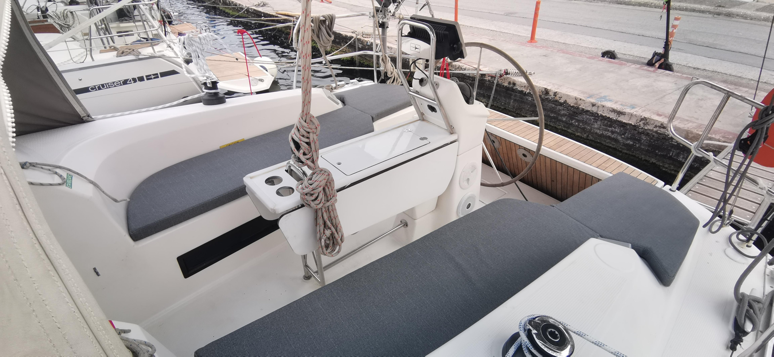 Photo #7 - Bavaria Cruiser 33 (S/Y Alkyoni) en Preveza - 8492