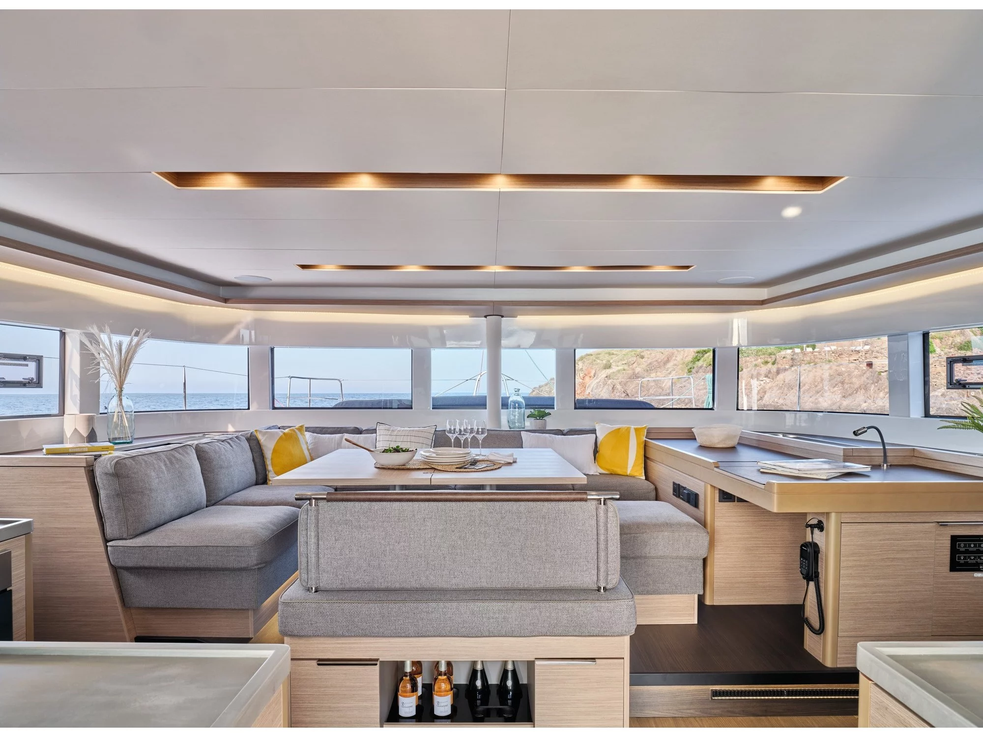 Lagoon 51 (ALL FOR LOVE) Interior image - 8