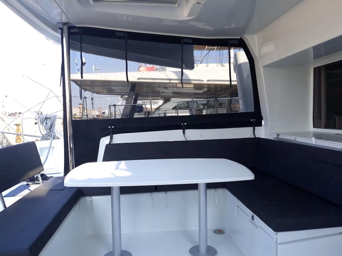 Photo #15 - Lagoon 450F (Escapade) en Atenas - 8598
