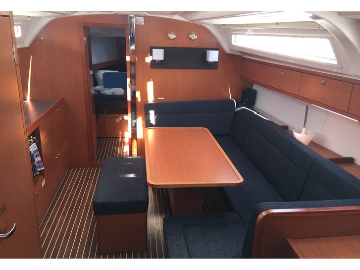 Photo #11 - Bavaria Cruiser 41 refit 2025 (Dioni) in Athen - 8820