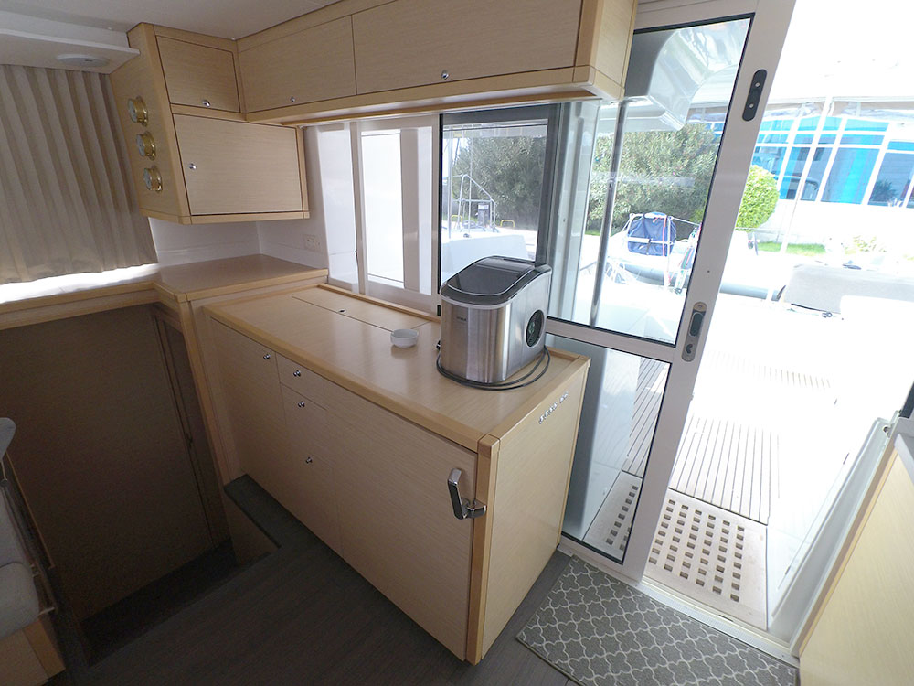 Photo #8 - Lagoon 450 F (BELO) in Kastela - 8166