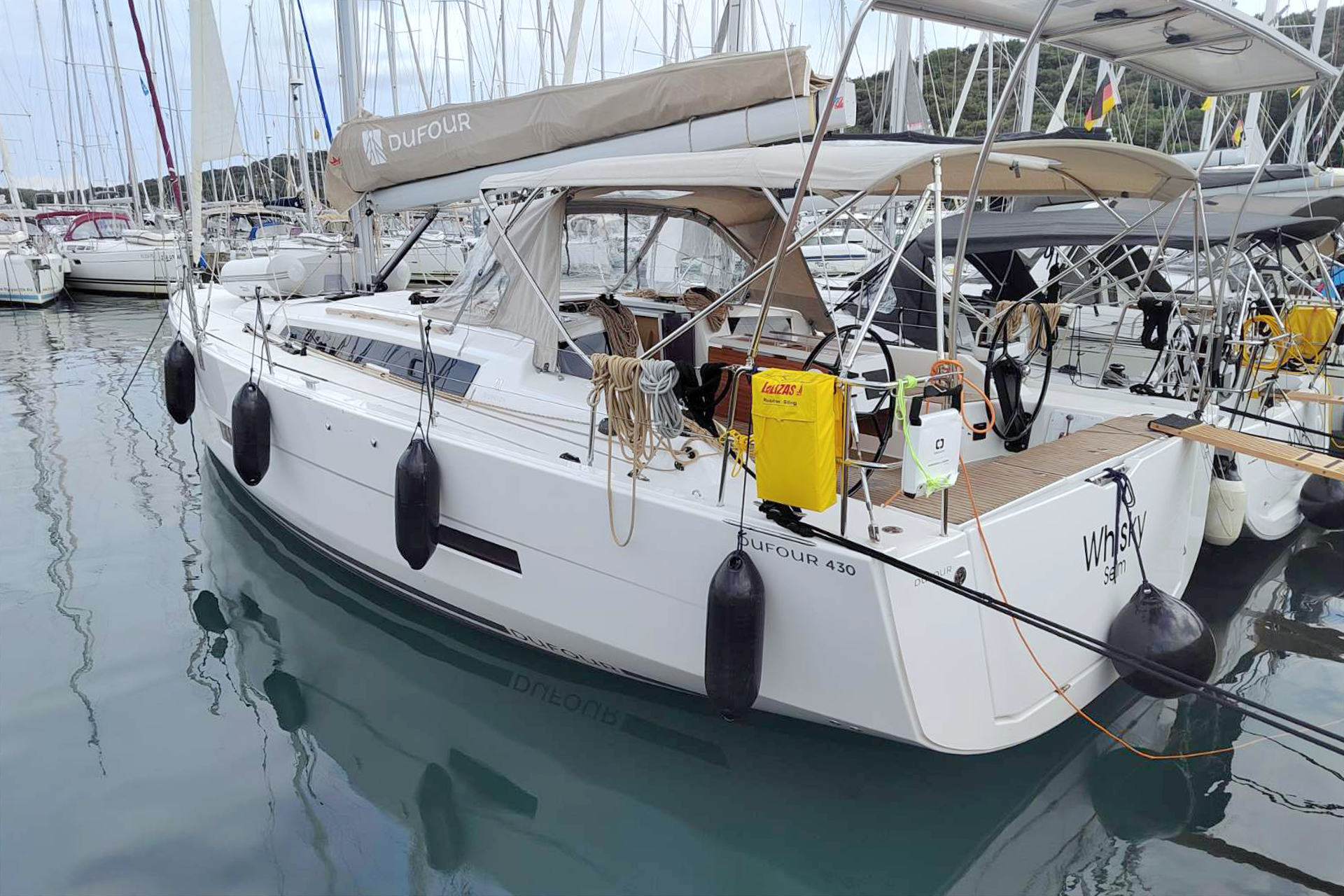 Photo #20 - Dufour 430 (WHISKY) in Pula - 8197