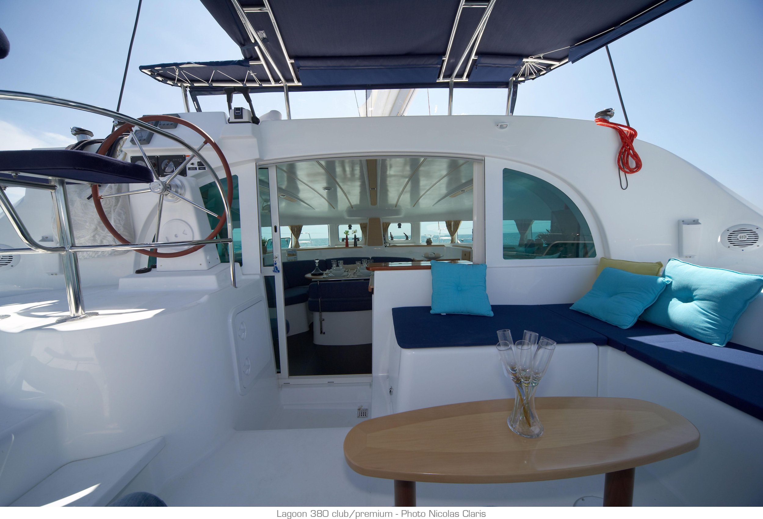 Photo #5 - Lagoon 380 (Naos (Watermaker)) in Portisco - 8495