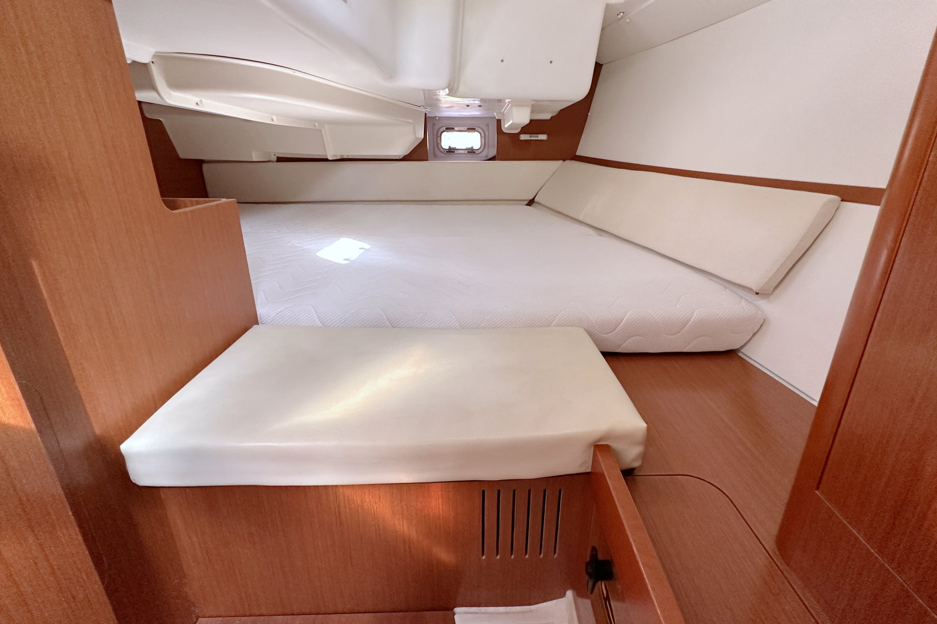 Photo #13 - Oceanis 34 (LL Skyhawk) in Pula - 9164