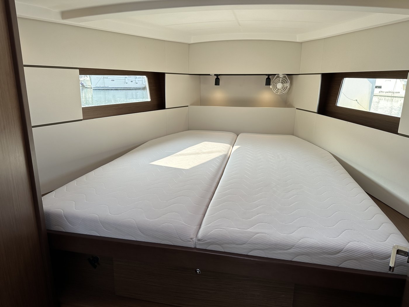 Photo #13 - Oceanis 38.1 (Maja) in Pula - 14202