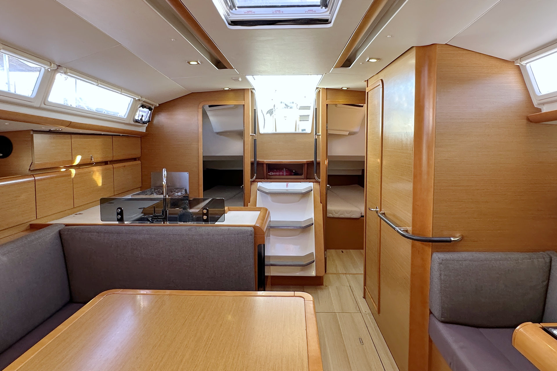 Photo #15 - Dufour 390 Grand Large (Elena) en Pula - 16333
