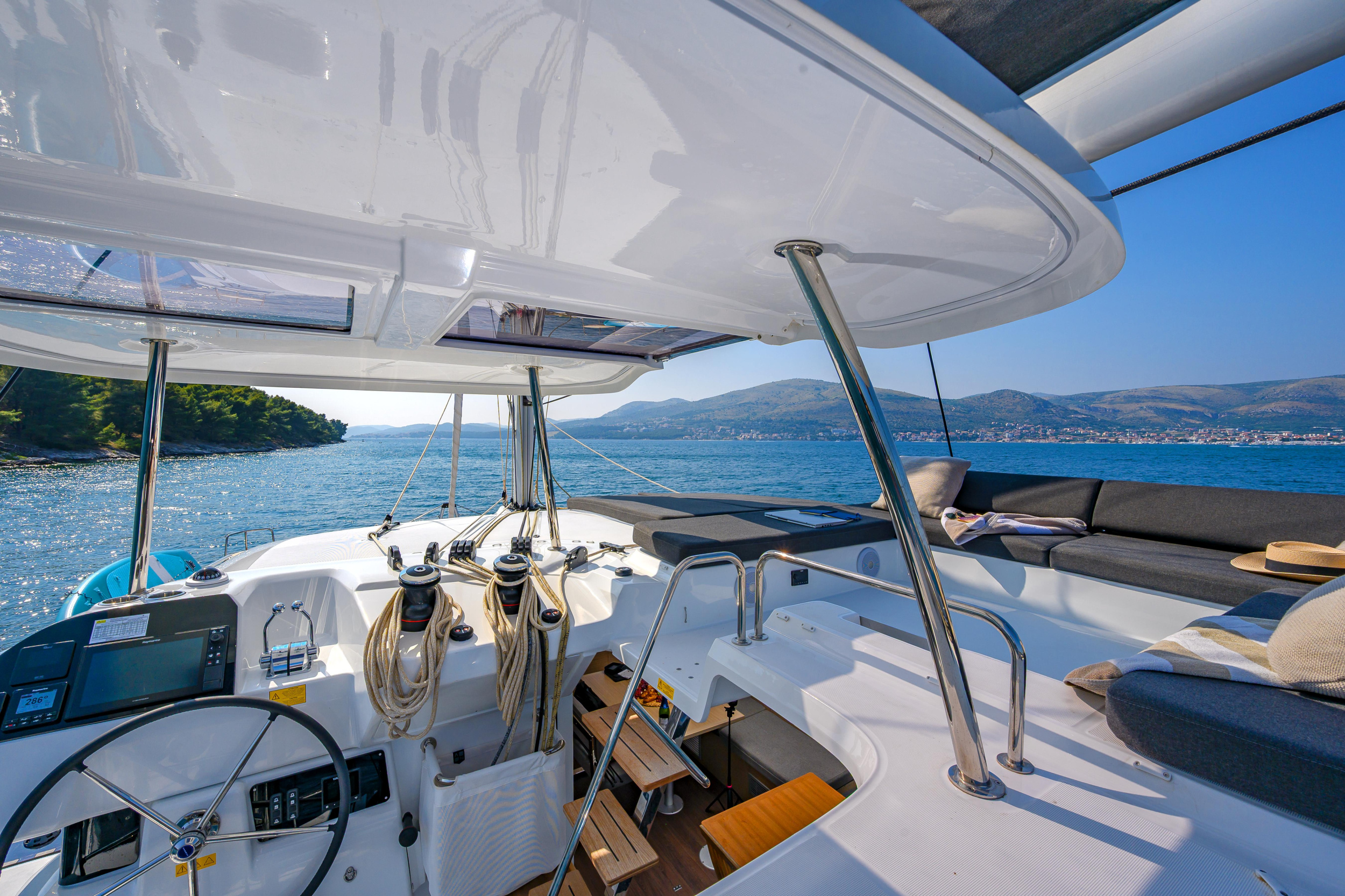 Photo #5 - Lagoon 43 (Active.Cruises) in Trogir - 8000