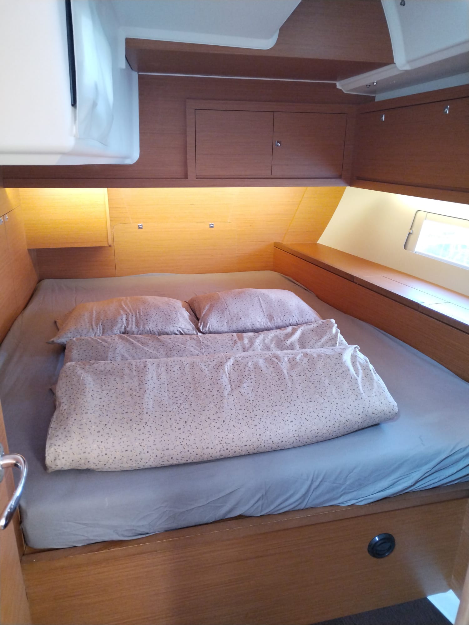 Photo #7 - Dufour 470 (Asterix) in Krk - 16364