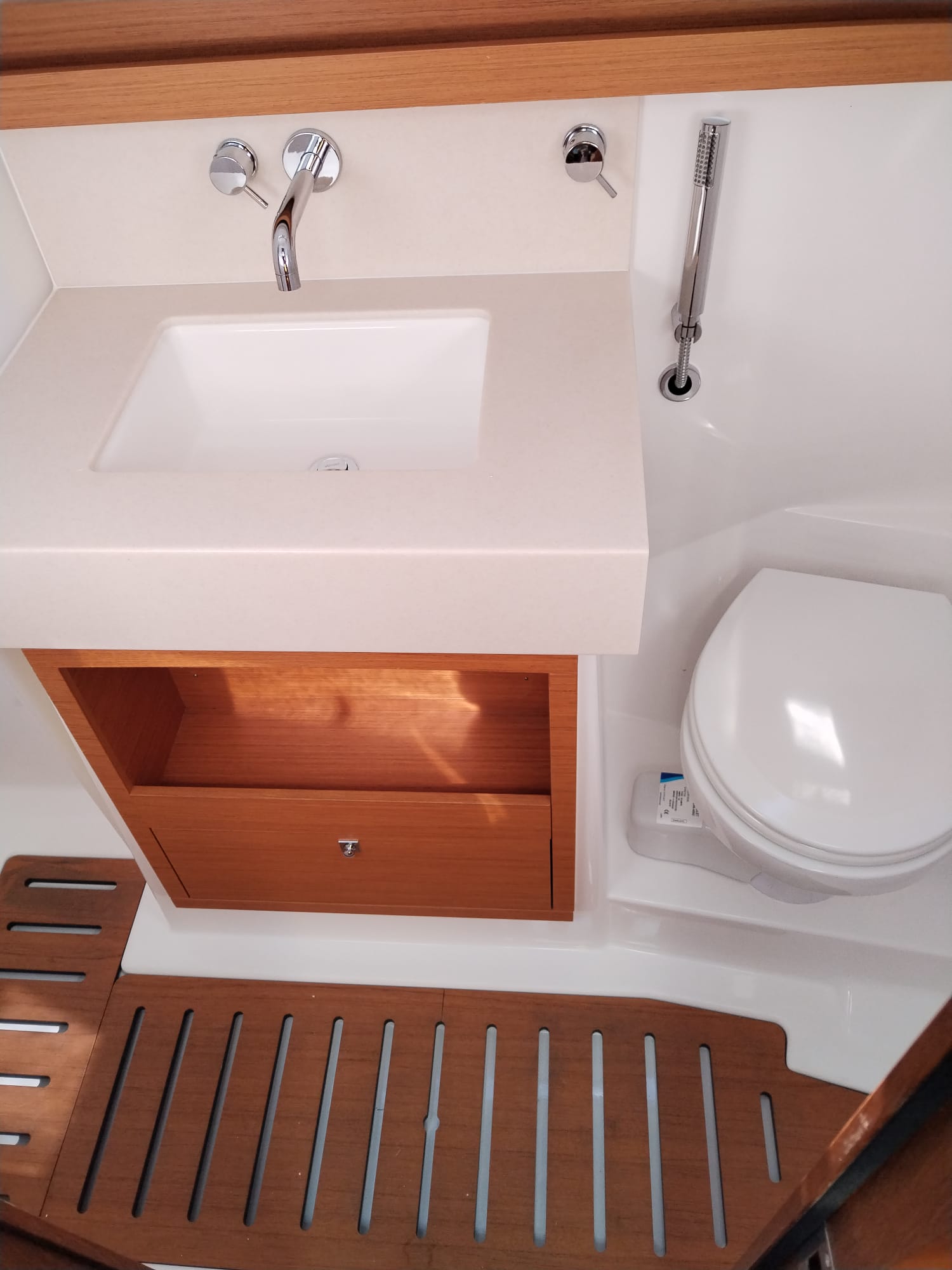 Photo #10 - Dufour 470 (Asterix) in Krk - 16364