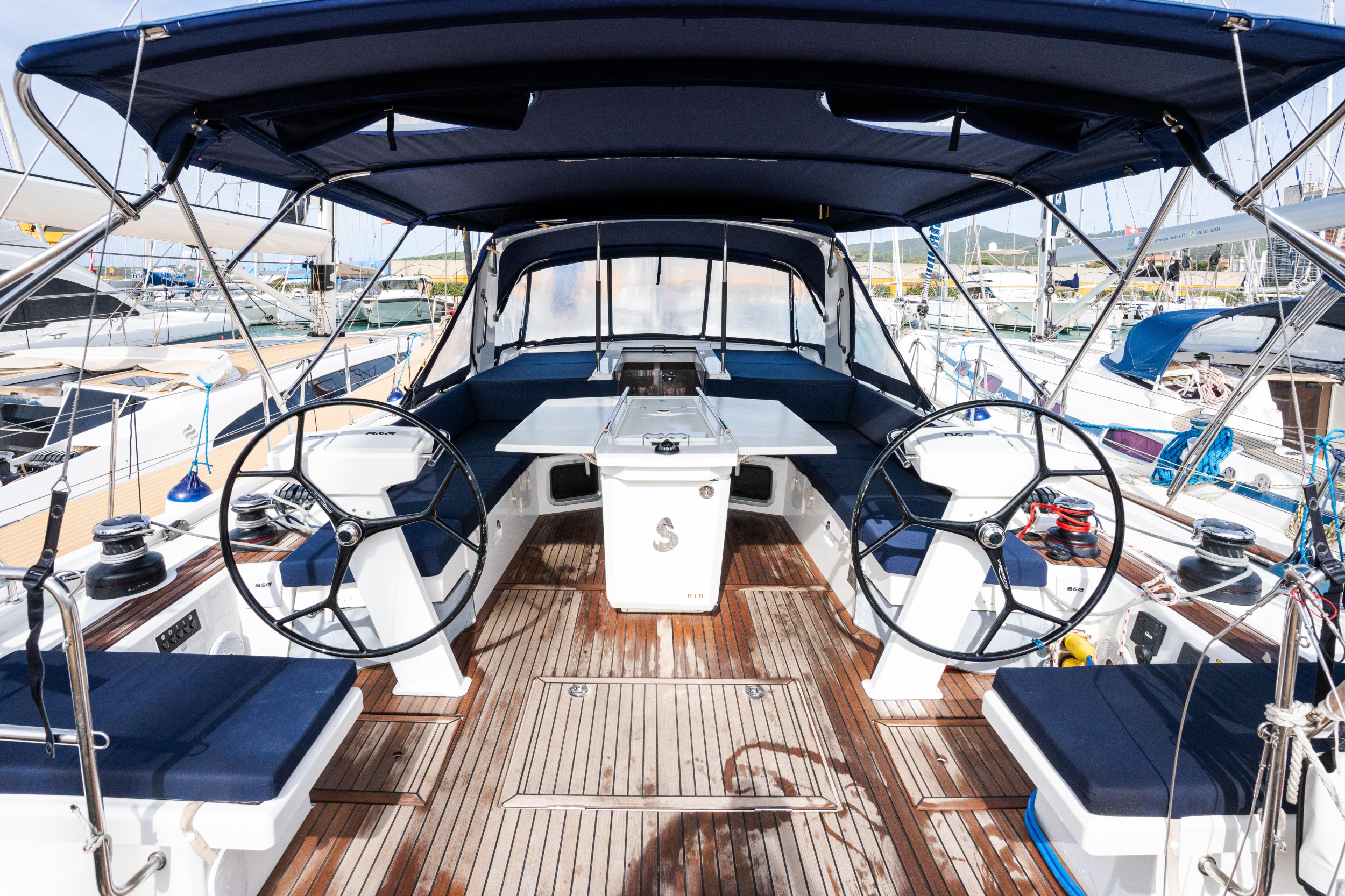 Photo #4 - Oceanis 51.1 (Agape - Premium line) en Castiglioncello - 6172