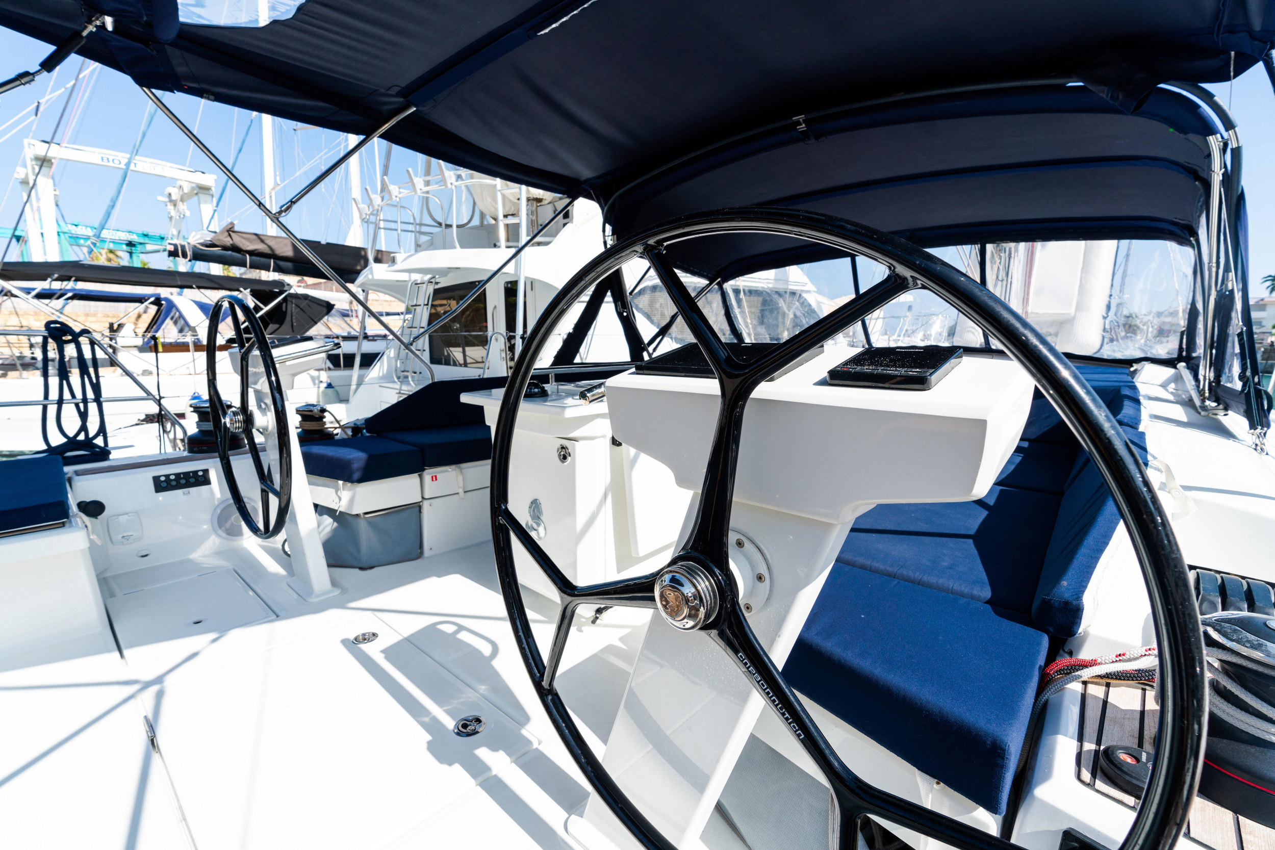 Photo #28 - Oceanis 51.1 (Anfitrite - Comfort line) en Trapani - 7855
