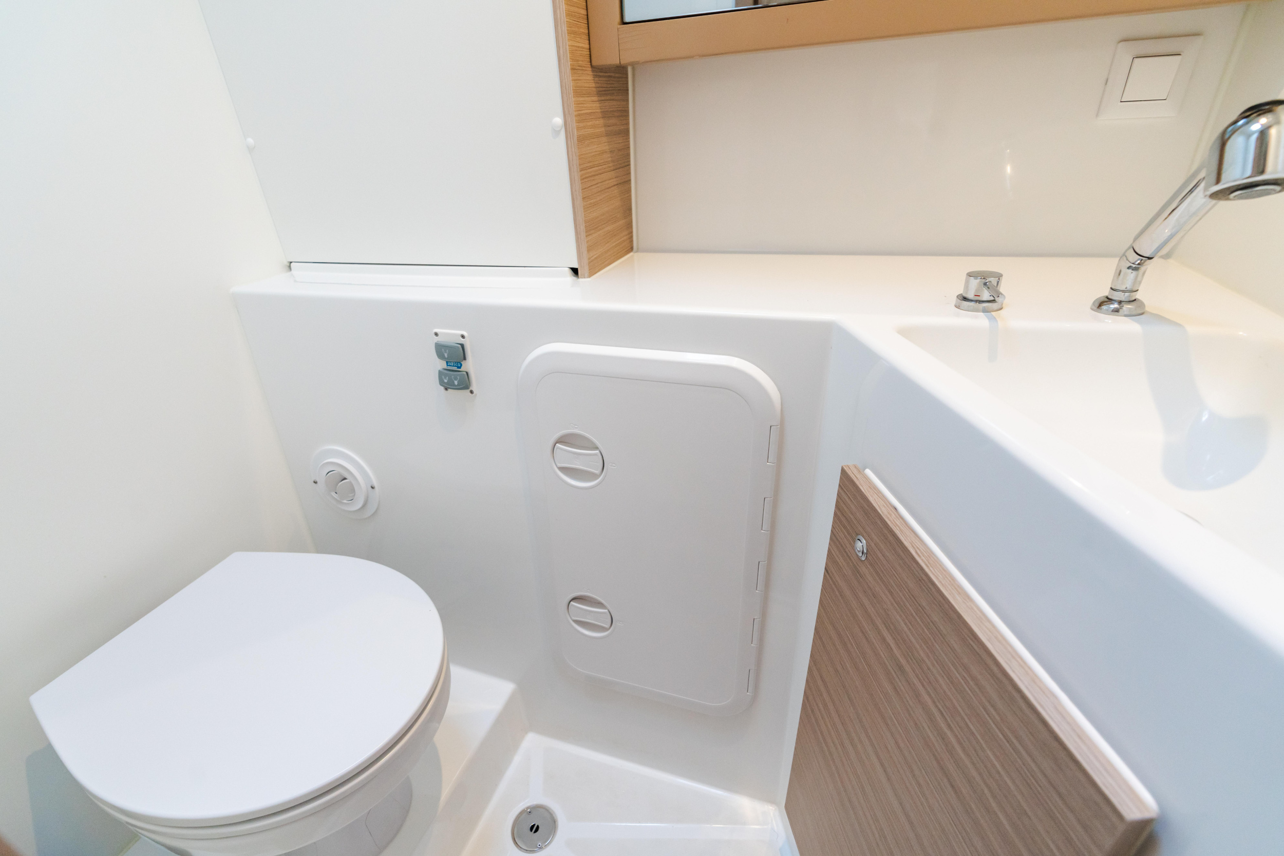 Photo #7 - Lagoon 42 (Capovento II - Premium line) en Capo d'Orlando - 8764