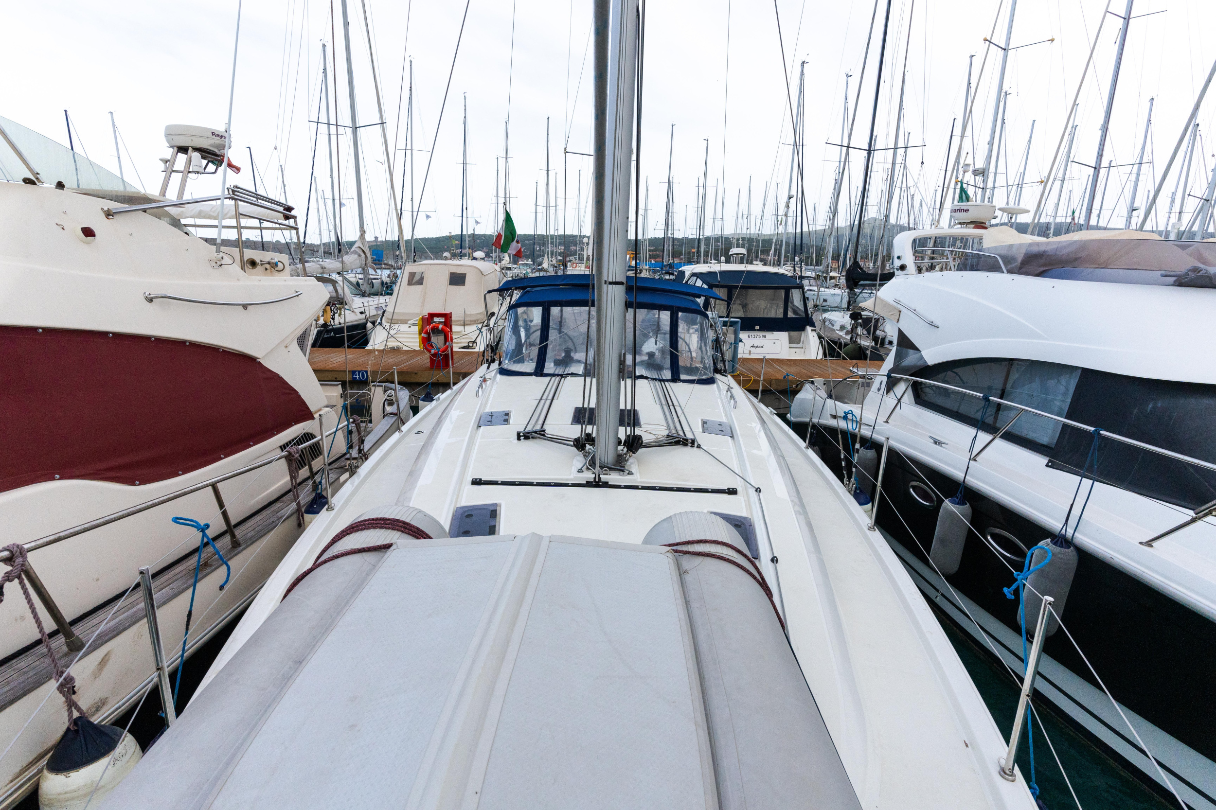 Photo #4 - Oceanis 40.1 (Clio - Comfort line) in Castiglioncello - 5300