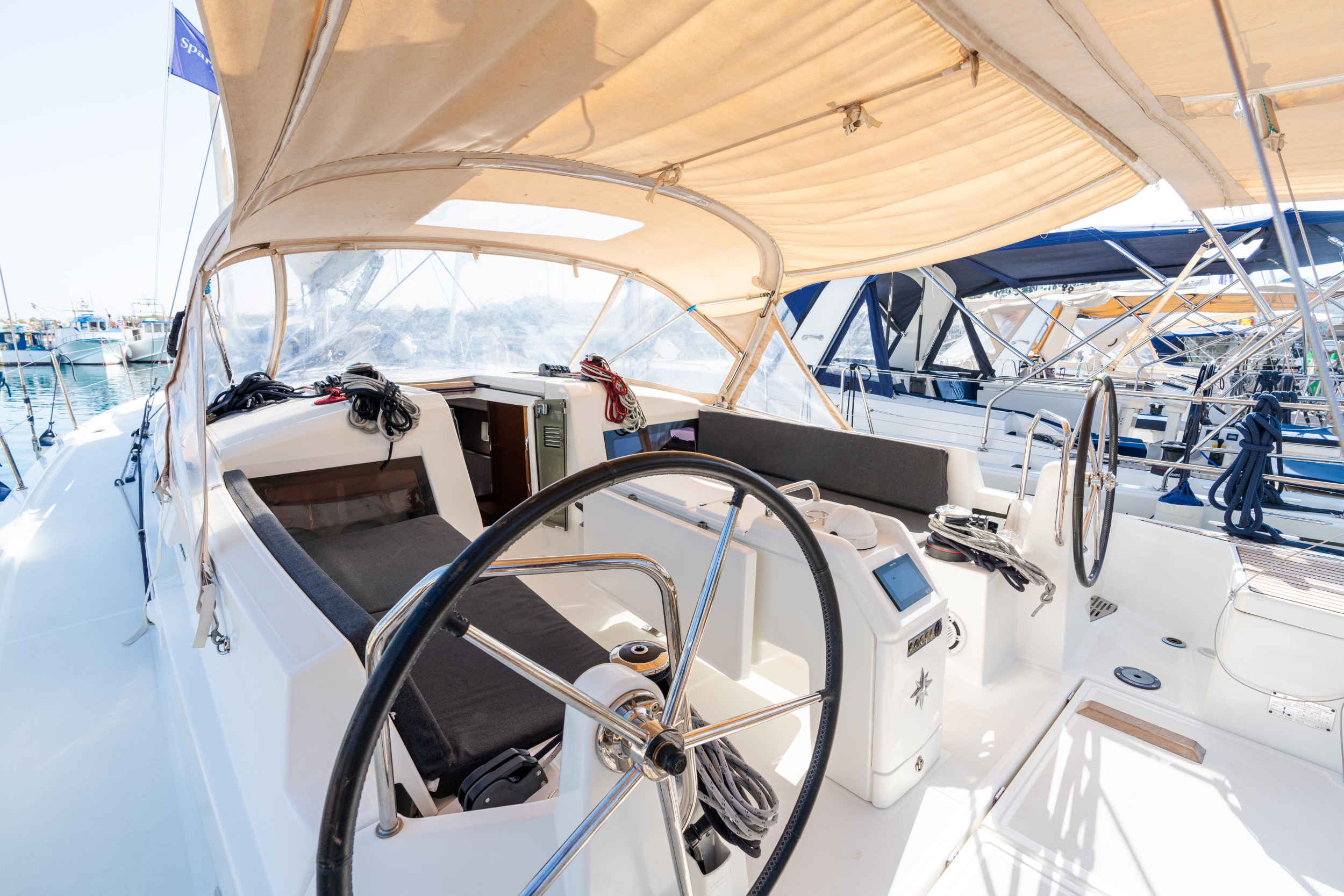 Photo #14 - Sun Odyssey 440 (Diana - Standard line) in Portorosa - 25643