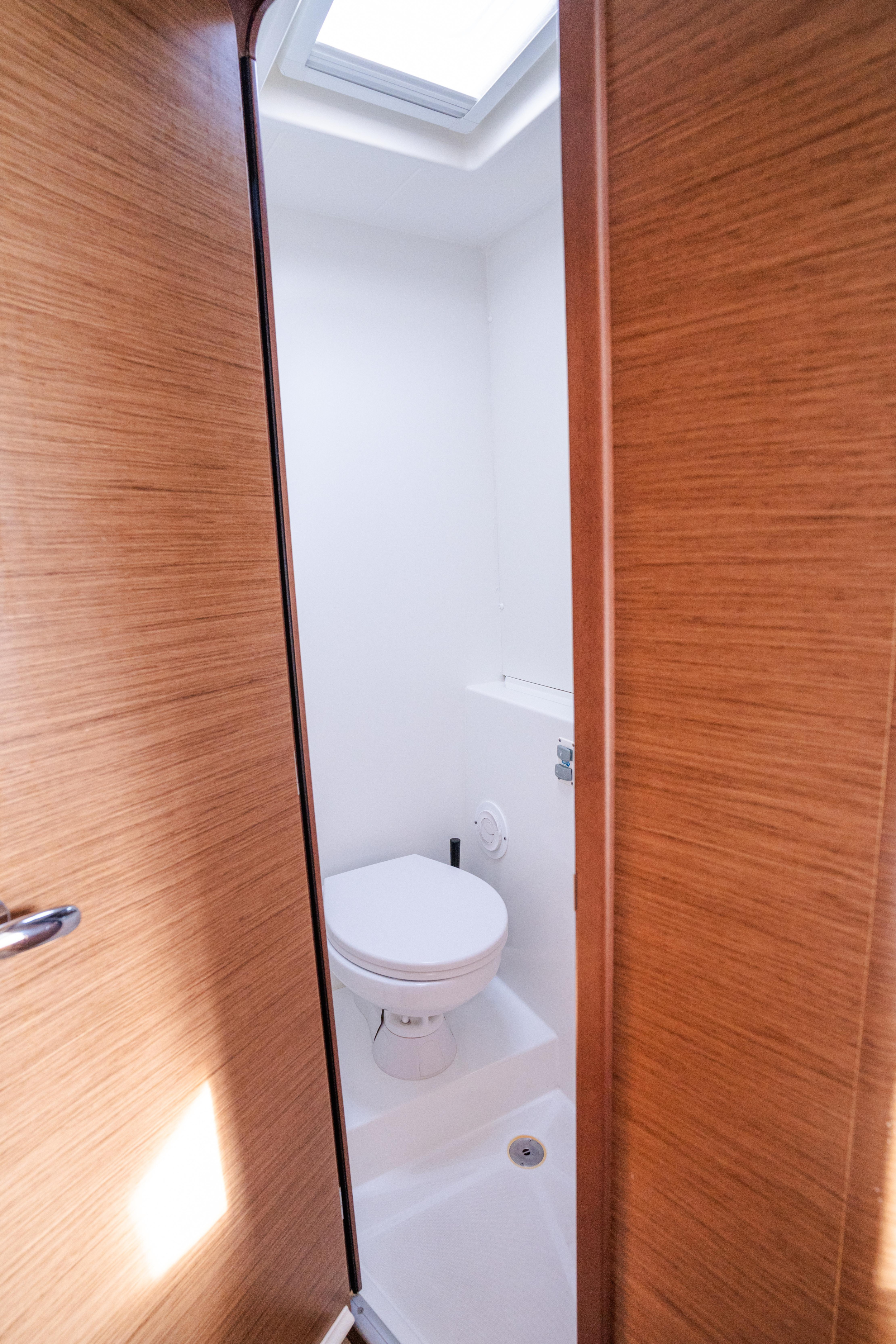 Photo #41 - Lagoon 42 (Gelsomino - Comfort line) in Castiglioncello - 25309