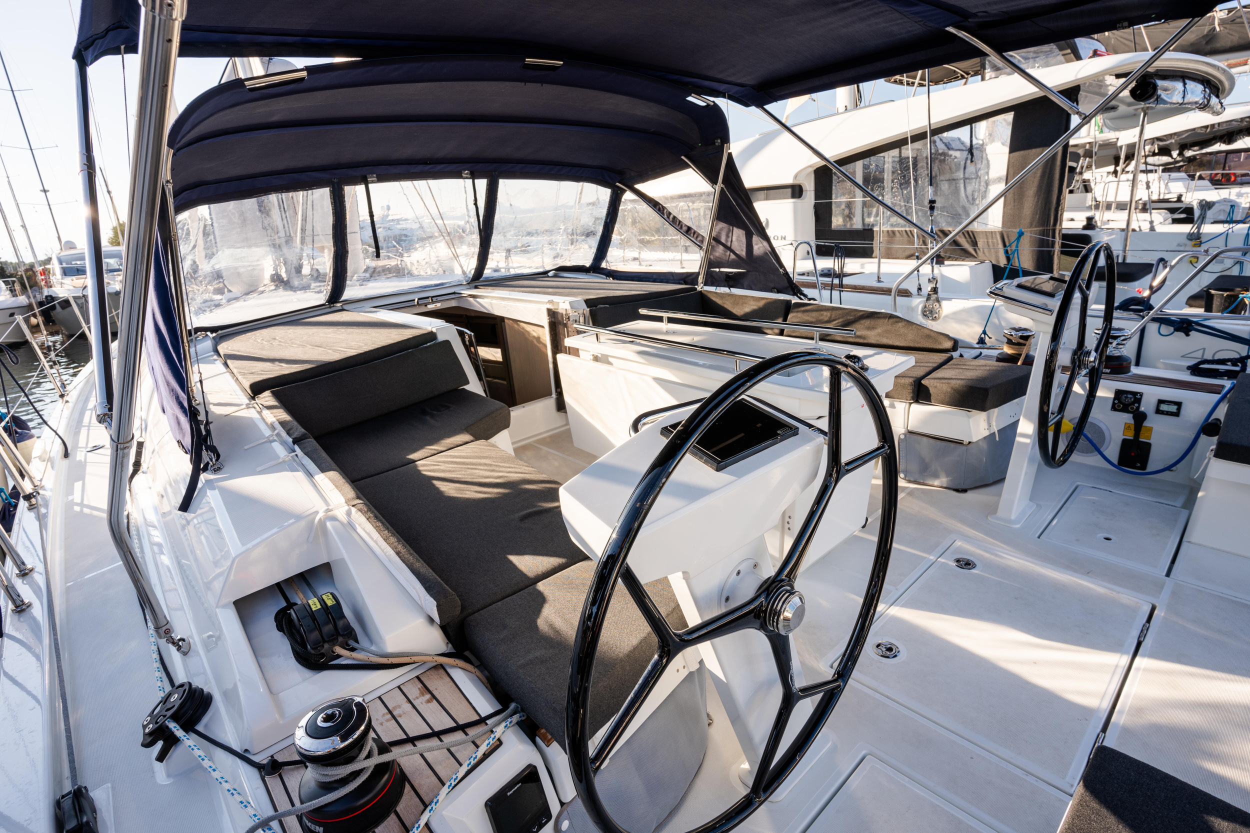 Photo #19 - Oceanis 46.1 (bunk cab) (Persefone - Comfort line) in Olbia - 8790
