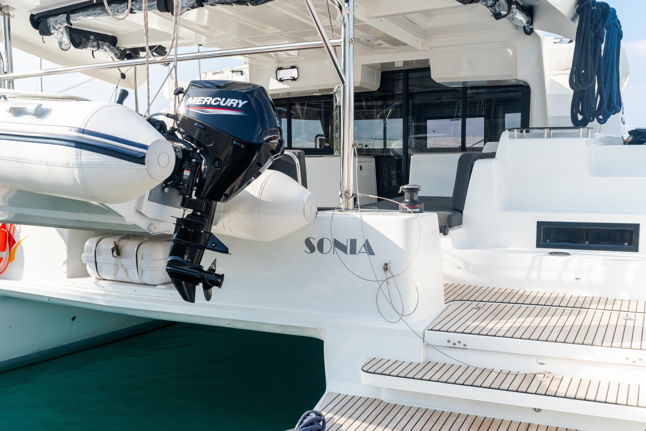 Photo #13 - Lagoon 46 (Sonia - Premium Crewed line) en Capo d'Orlando - 8577