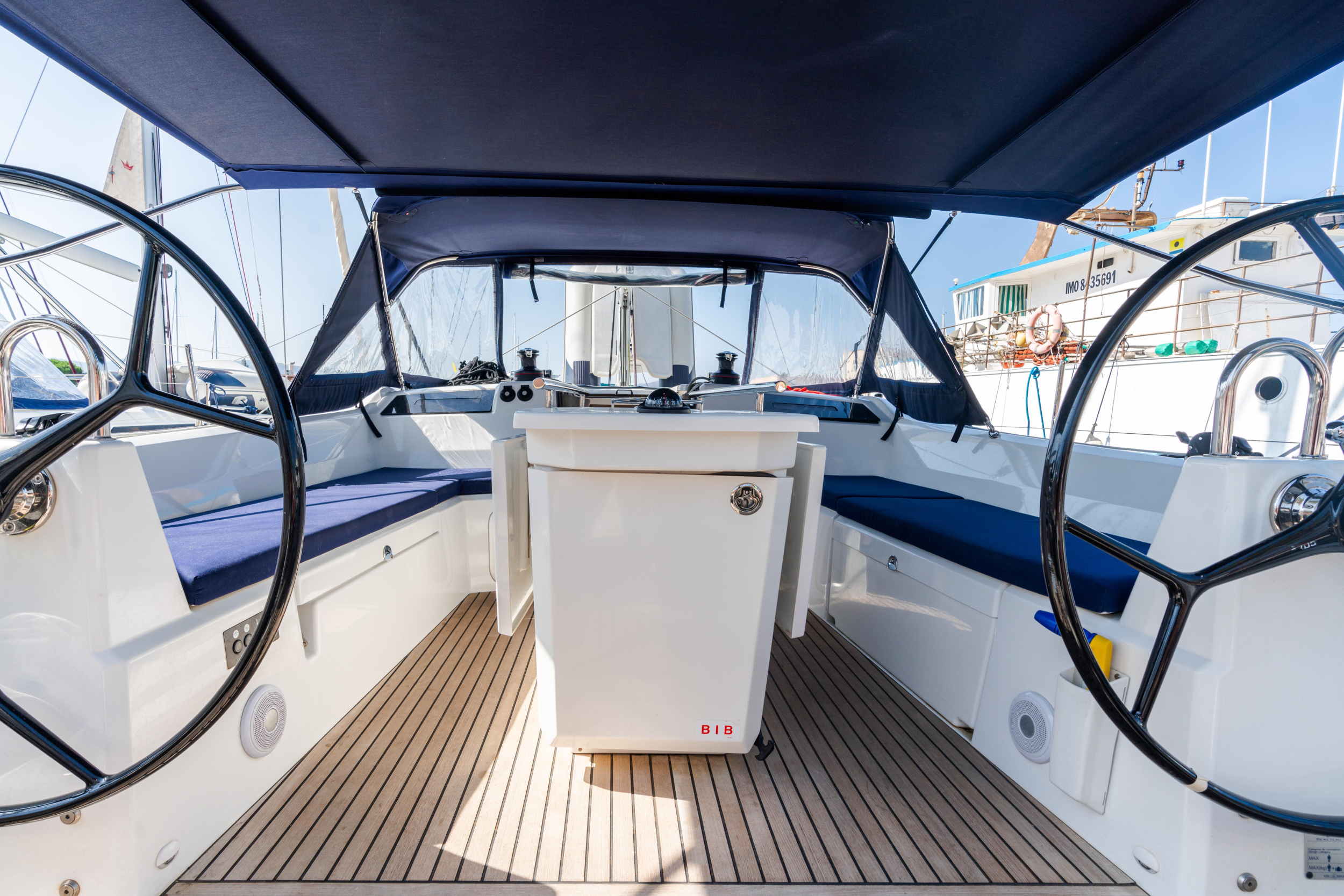 Photo #12 - Oceanis 40.1 (Tecla - Comfort line) en Capo d'Orlando - 6372